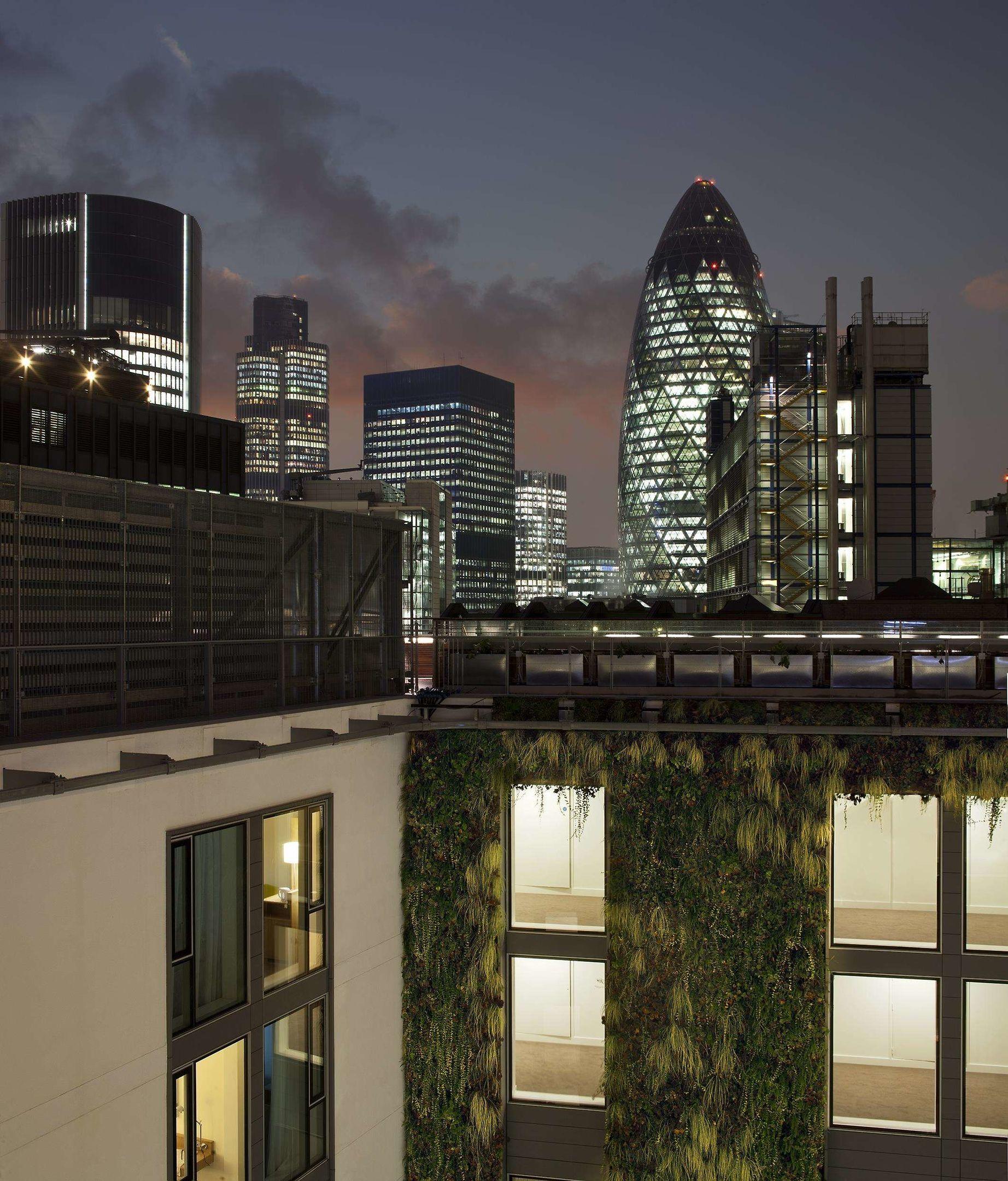 DoubleTree by Hilton London - Tower of London — photo 4