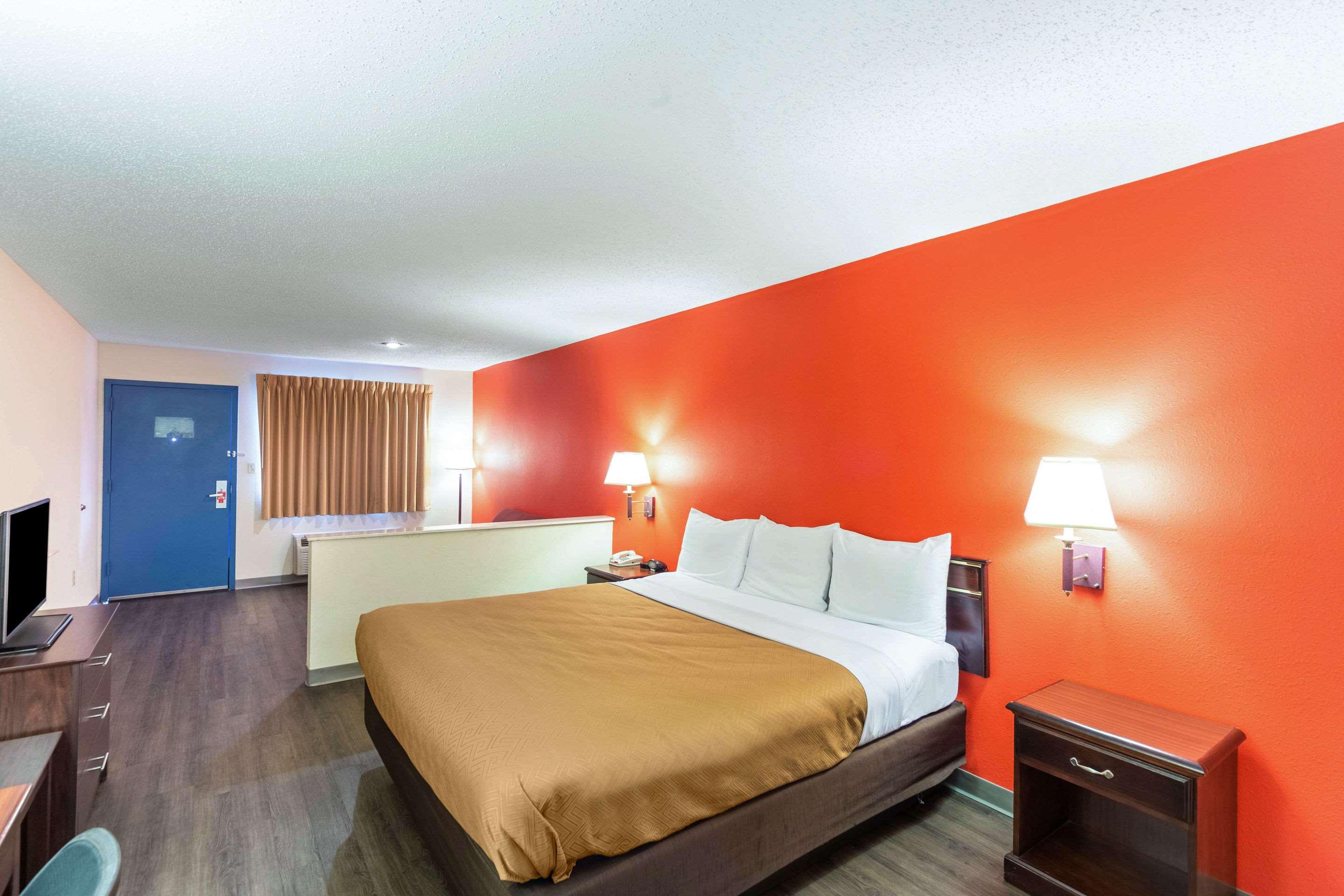 Econo Lodge Laurel — photo 3