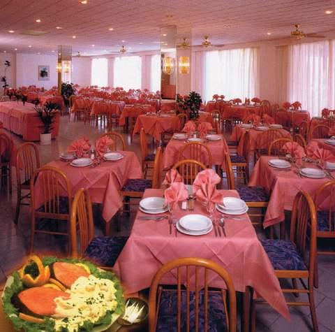Lutania Beach Hotel — photo 4
