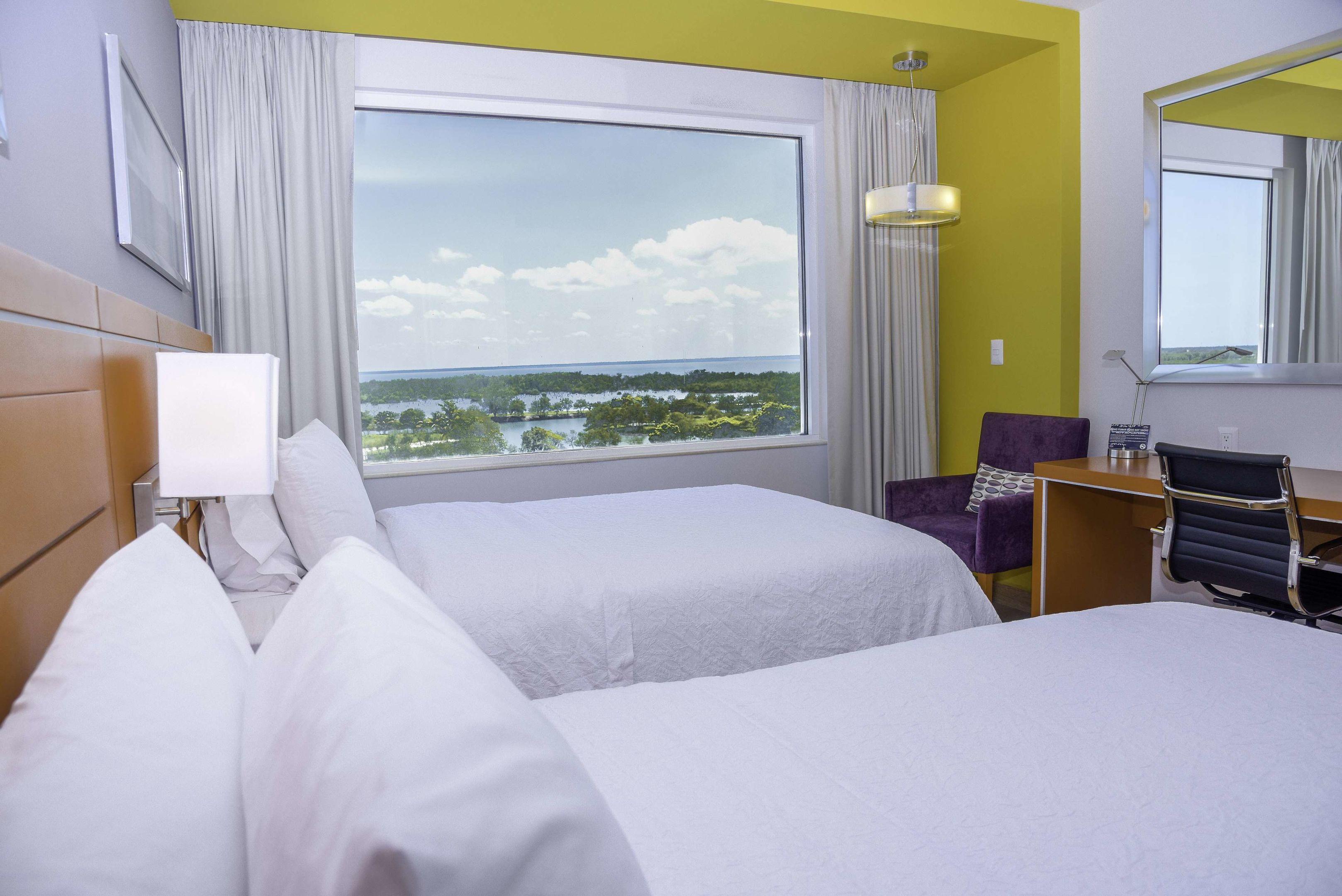 Hampton Inn & Suites by Hilton Paraiso — photo 3