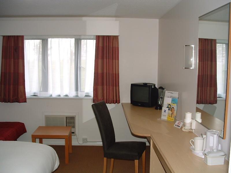 Ramada London Stansted Airport — photo 5