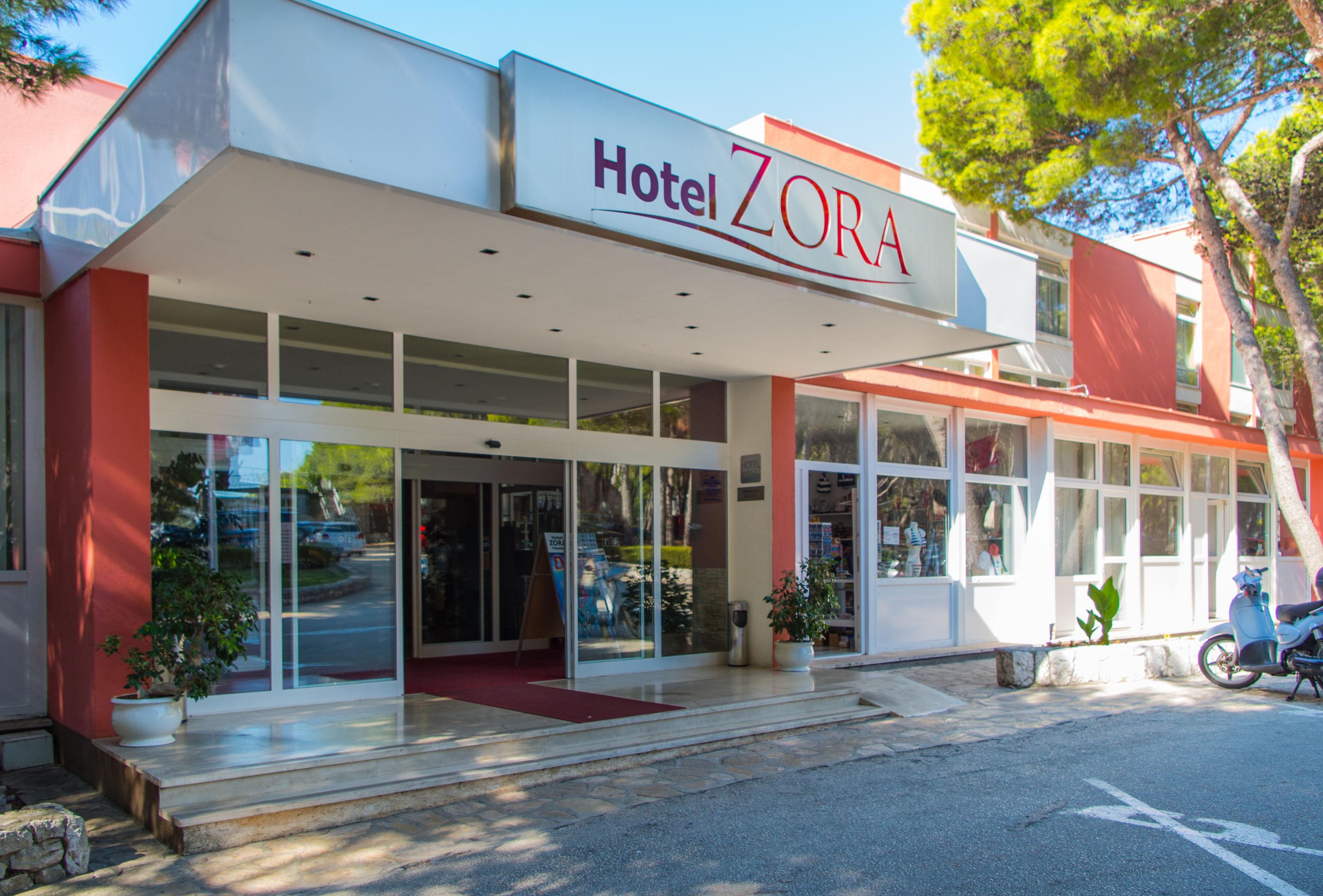 Hotel Zora — photo 4
