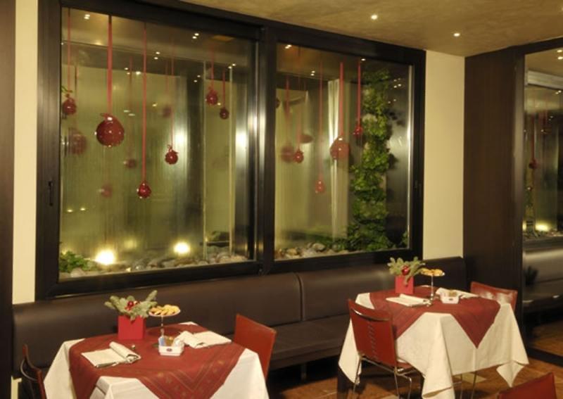 Phi Hotel Bologna - Hotel — photo 4