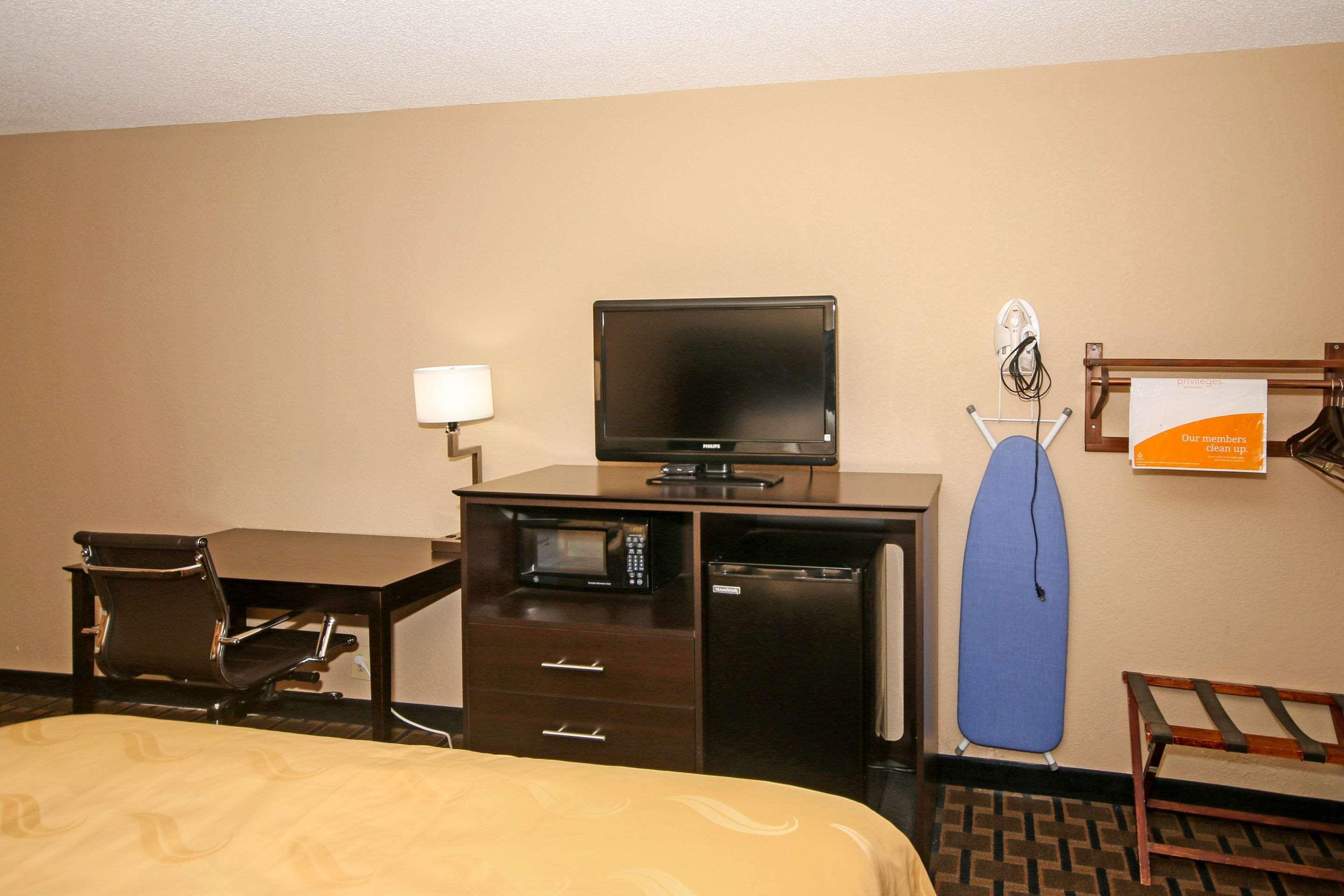 Quality Inn Clinton — photo 3