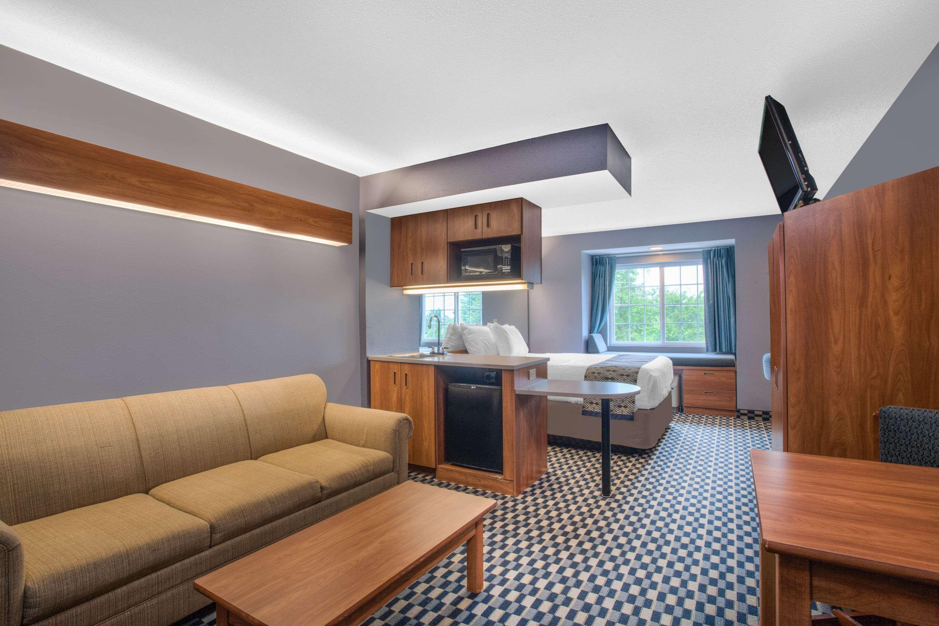 Microtel Inn & Suites by Wyndham Dover — photo 5