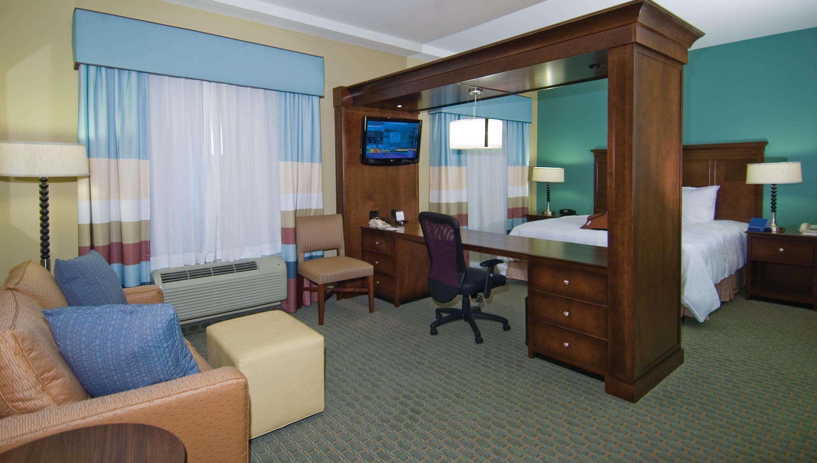 Hampton Inn & Suites Baton Rouge/Port Allen — photo 4