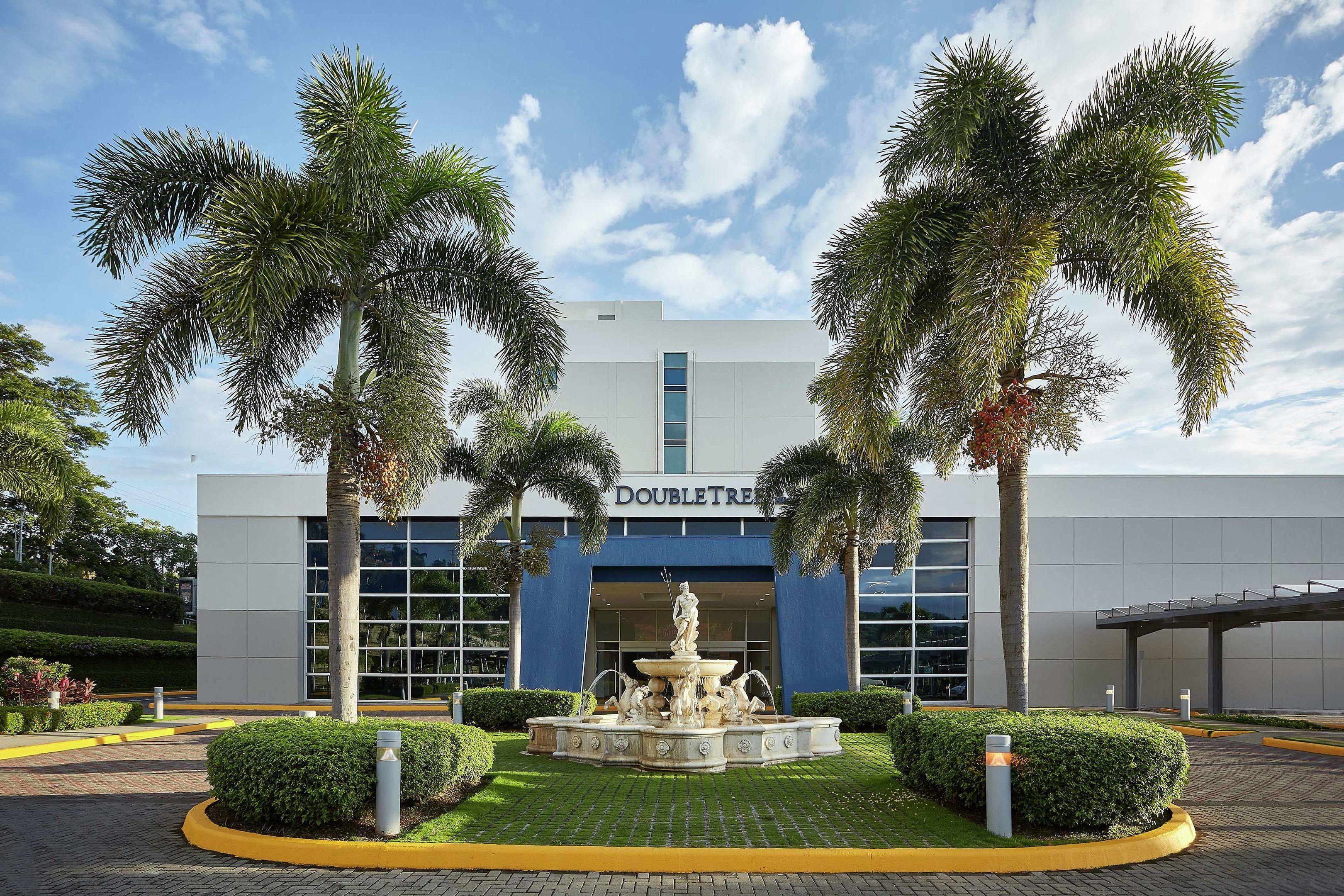 DoubleTree by Hilton Managua — photo 4