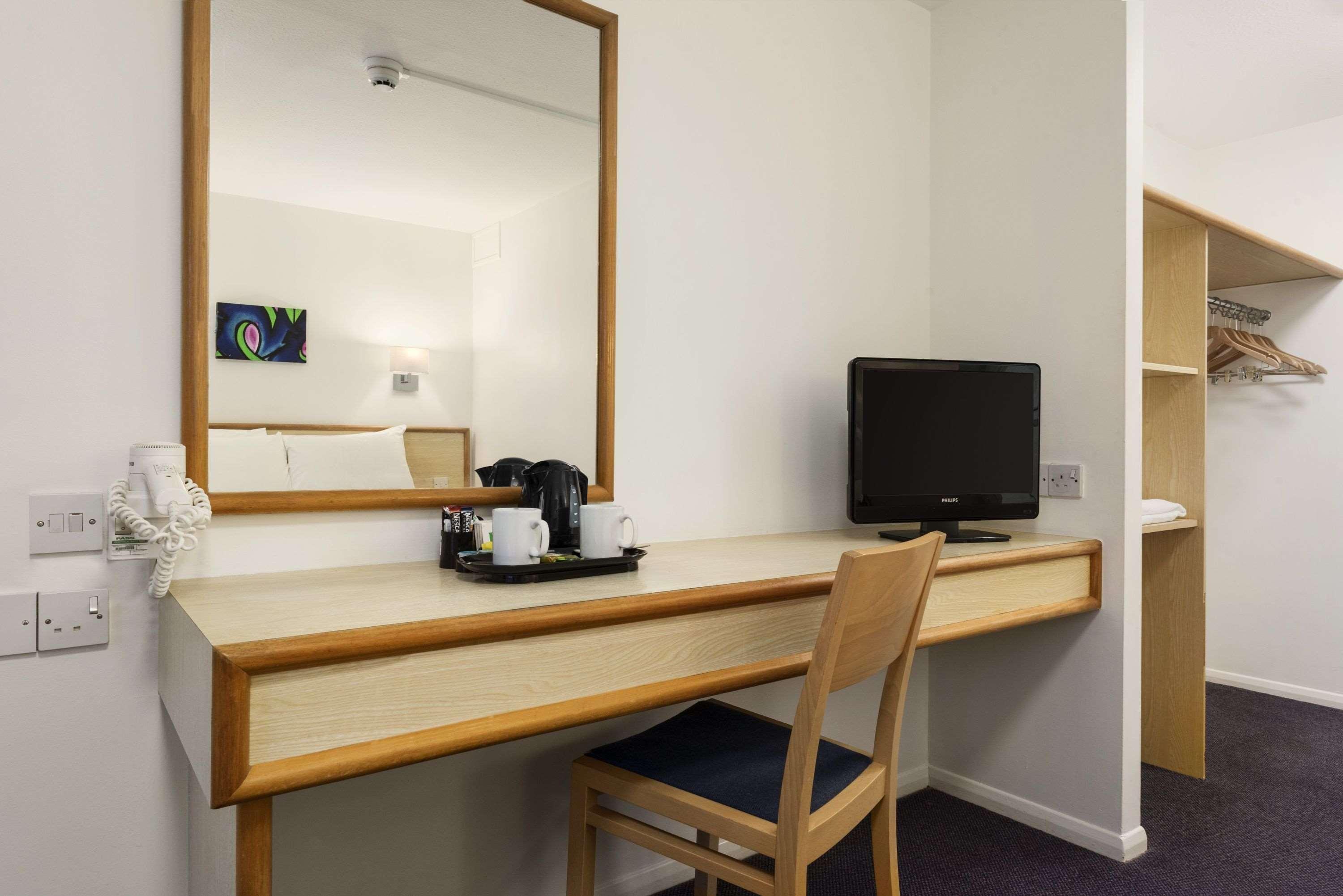 Days Inn Bridgend Cardiff — photo 5