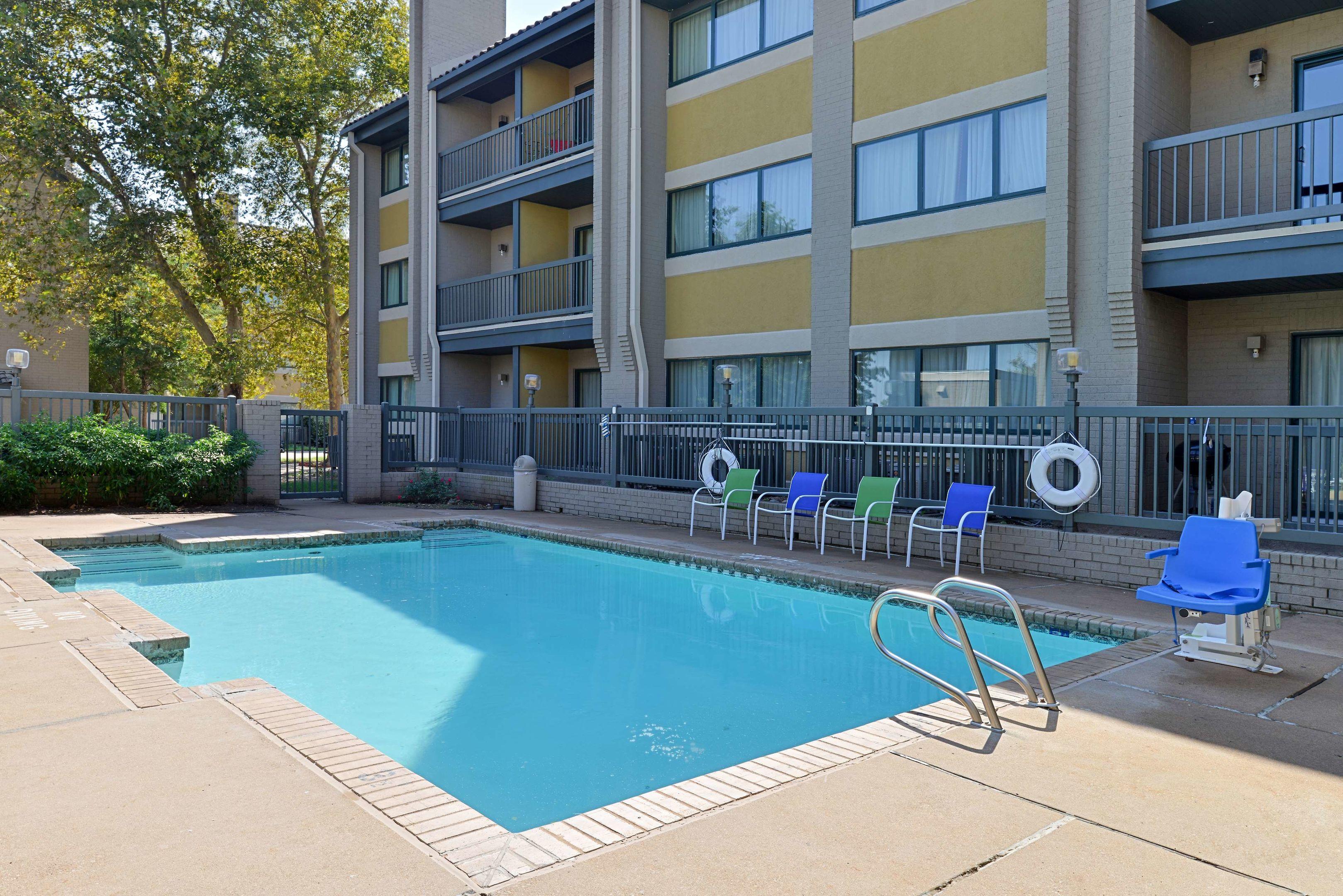 Americas Best Value Inn & Suites - Extended Stay Tulsa — photo 5