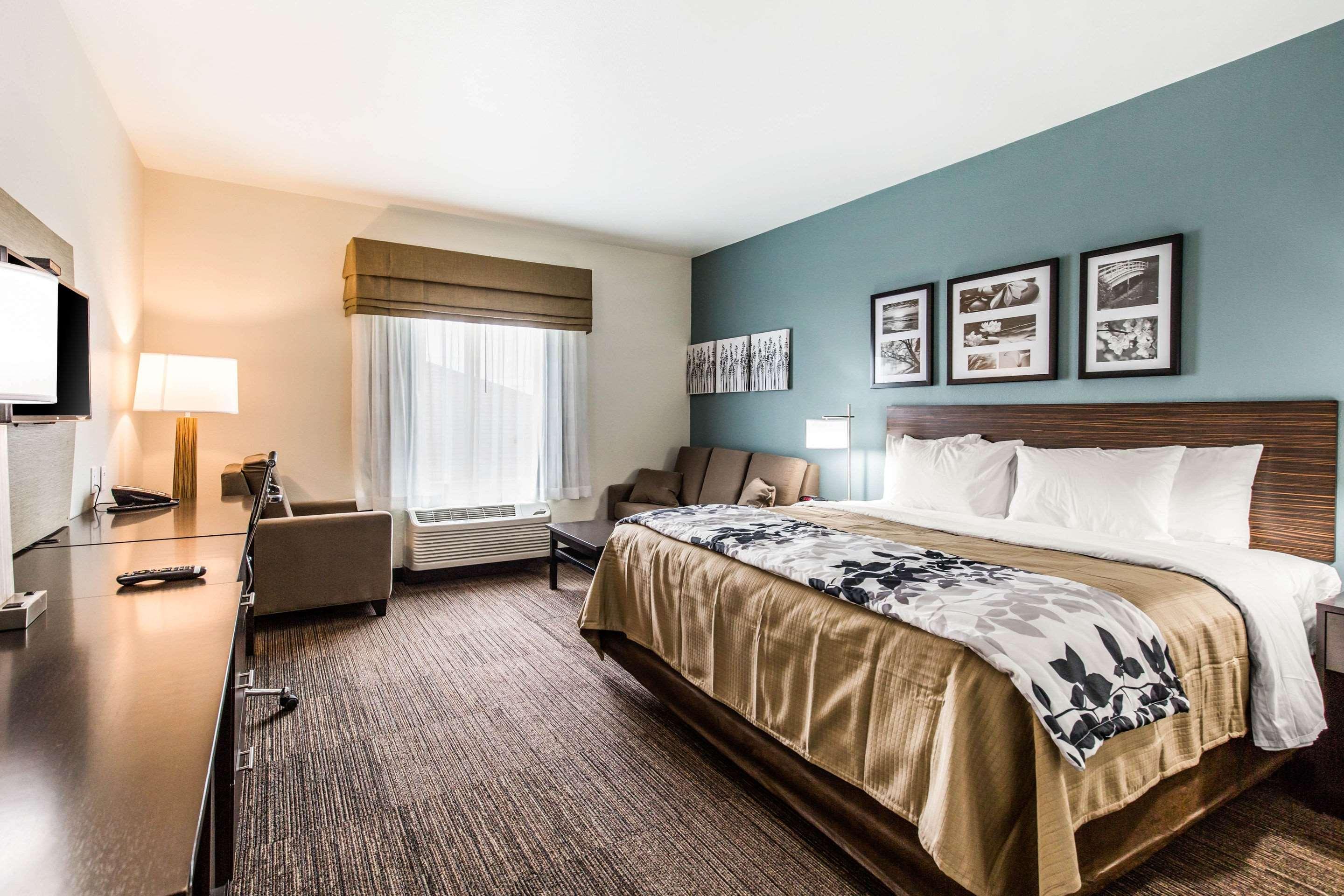 Sleep Inn & Suites — photo 5