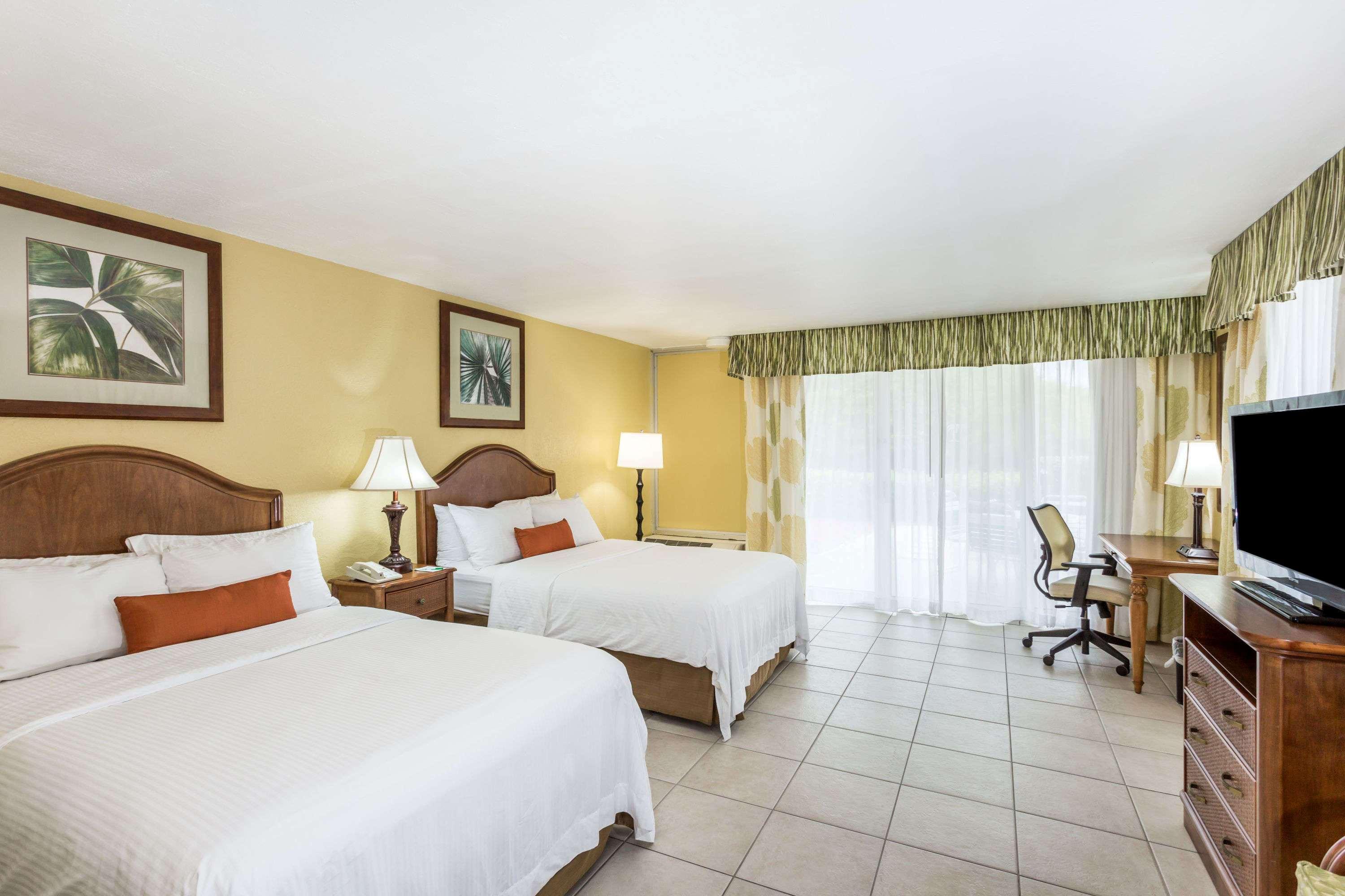 Wyndham Garden Fort Myers Beach — photo 5