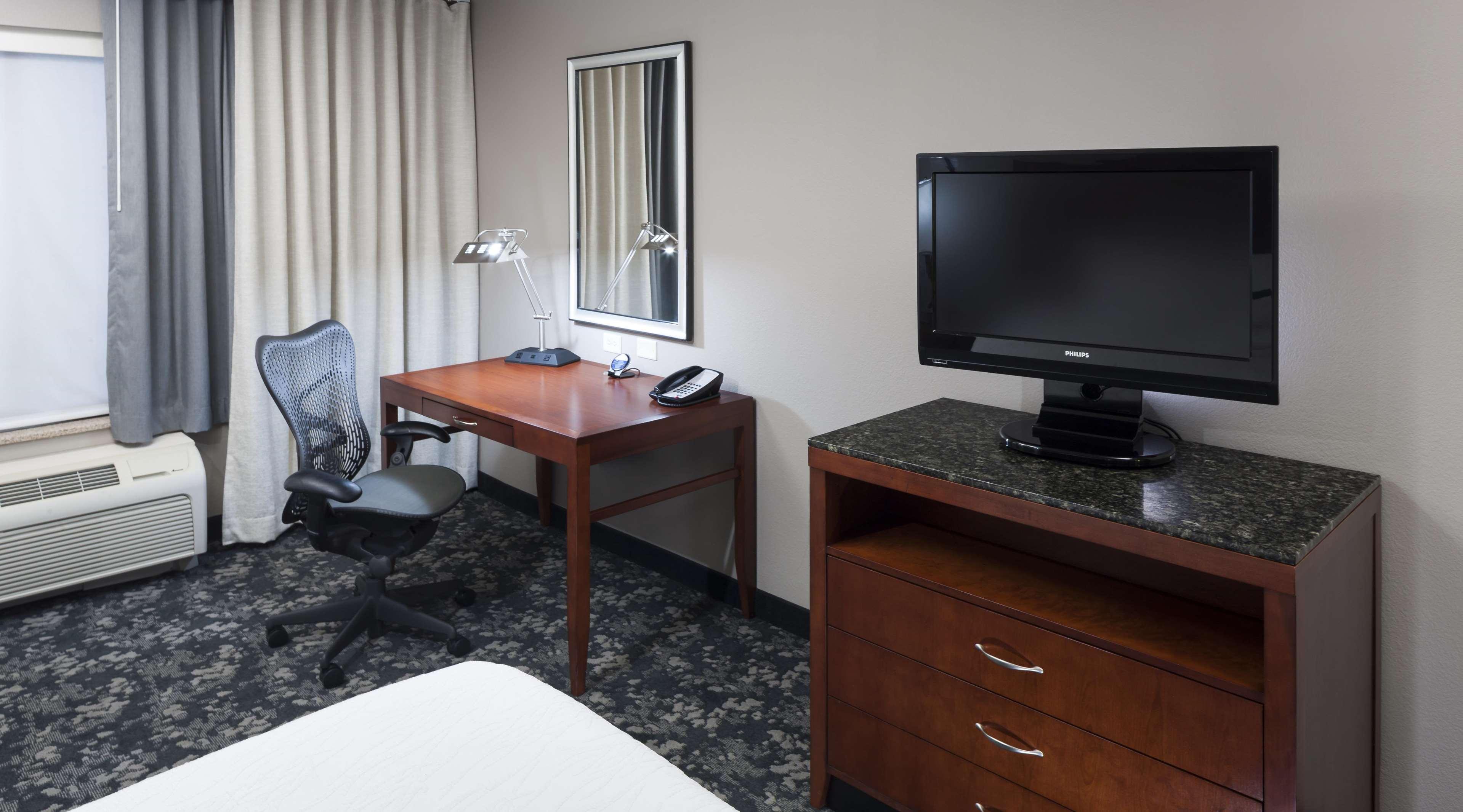 Hilton Garden Inn Austin North — photo 5