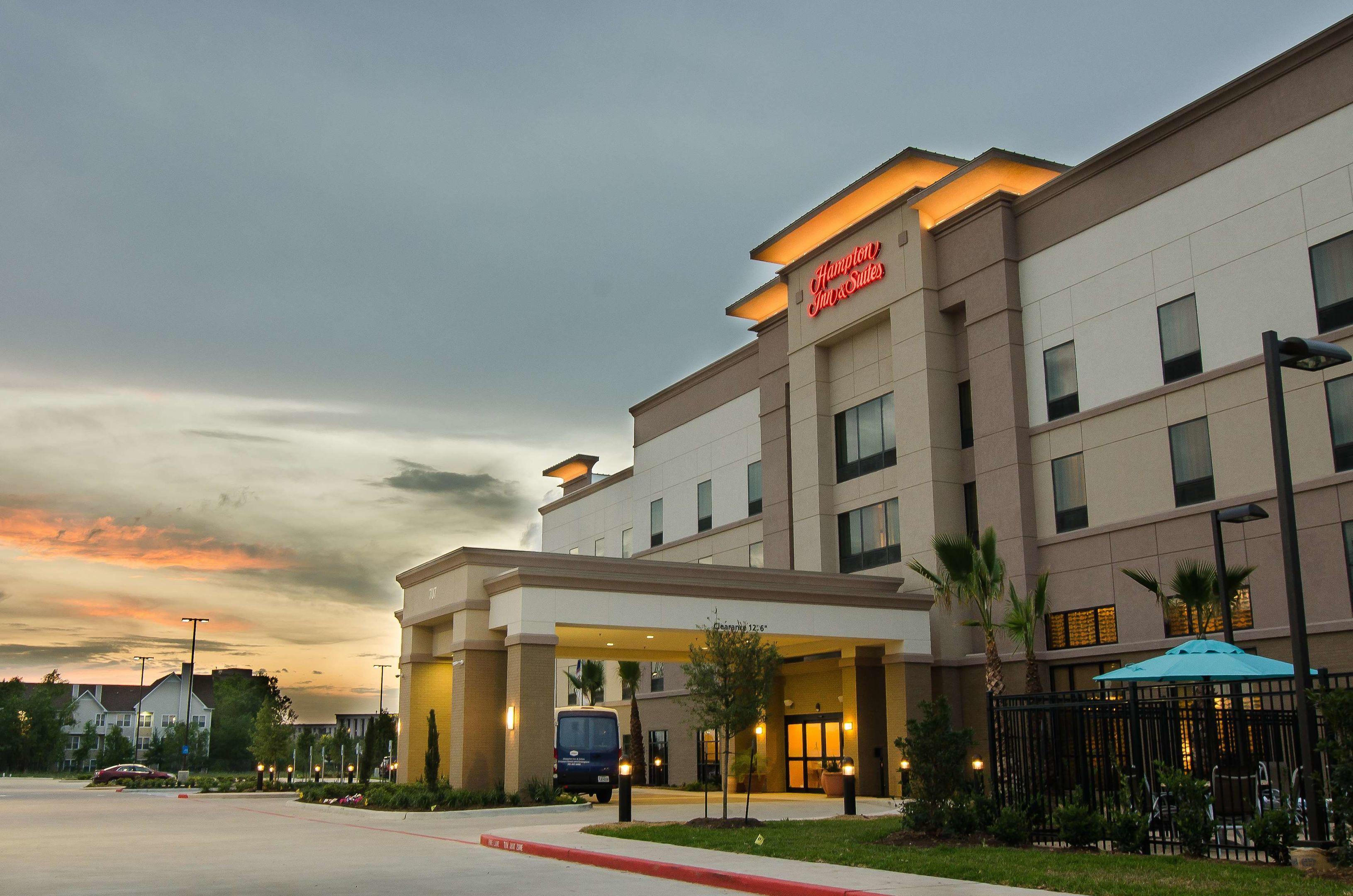Hampton Inn & Suites Houston North IAH — photo 4