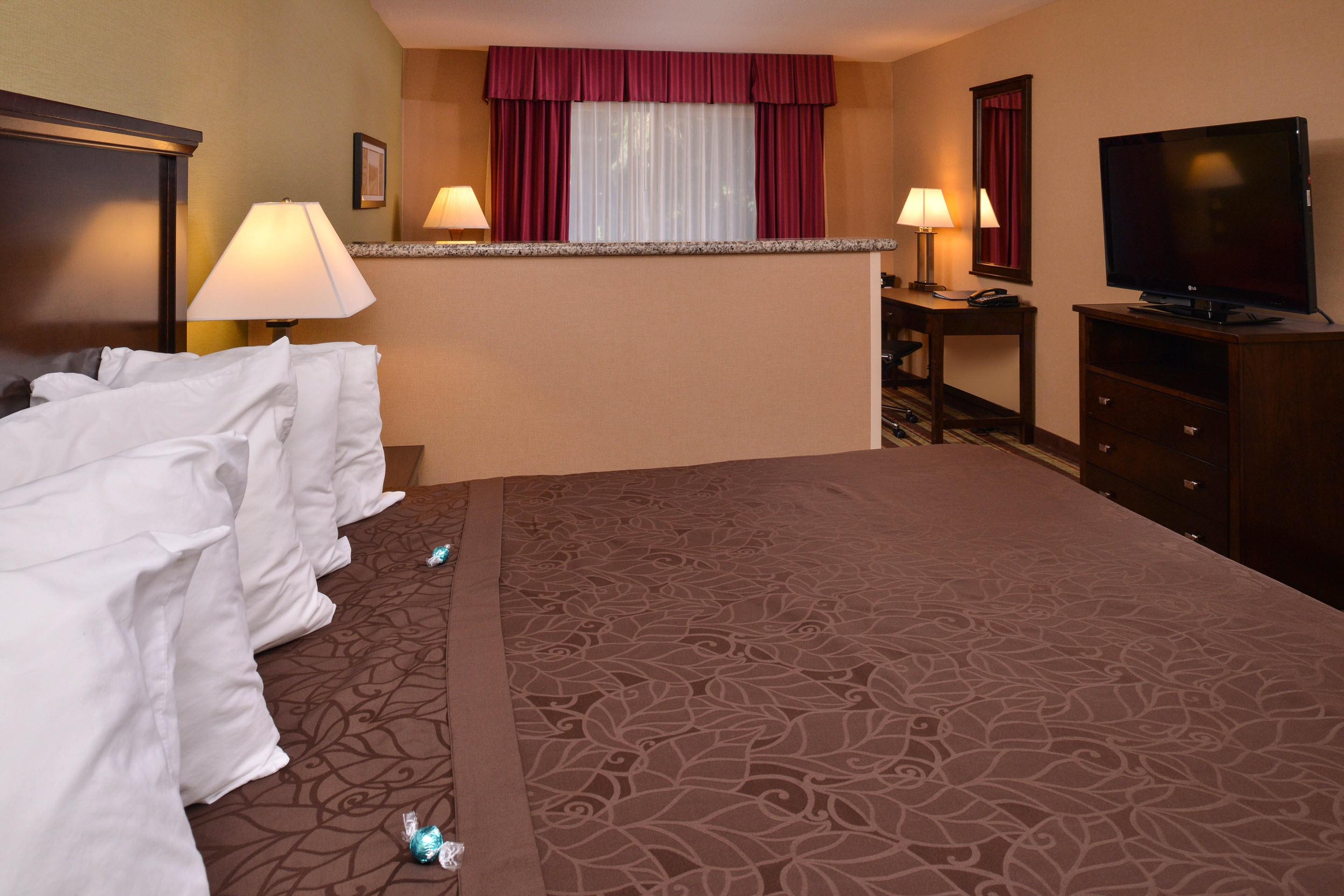 Best Western Wilsonville Inn & Suites — photo 5