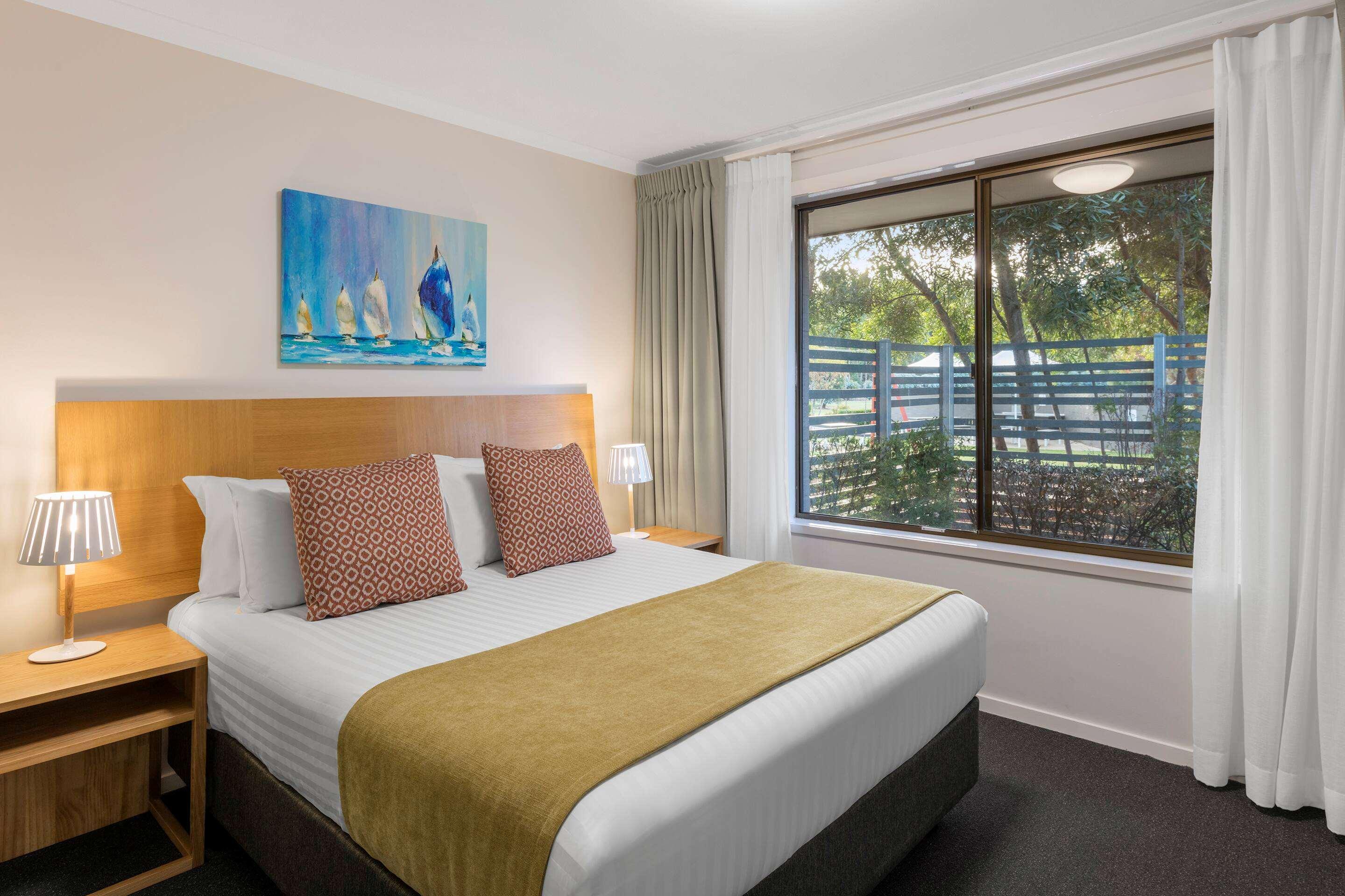 Ramada Resort Seven Mile Beach — photo 5