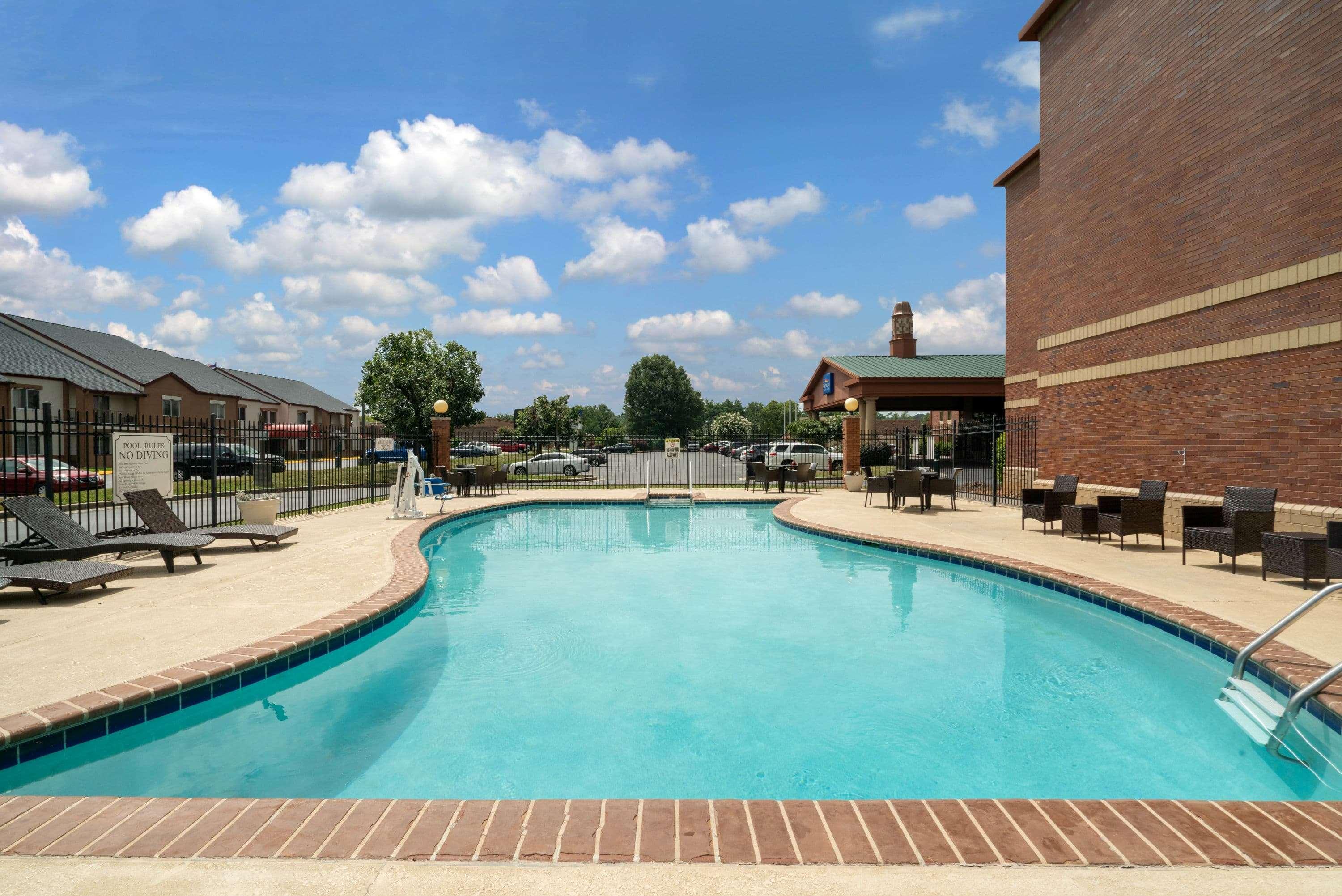 Baymont Inn & Suites Knoxville/Cedar Bluff — photo 5