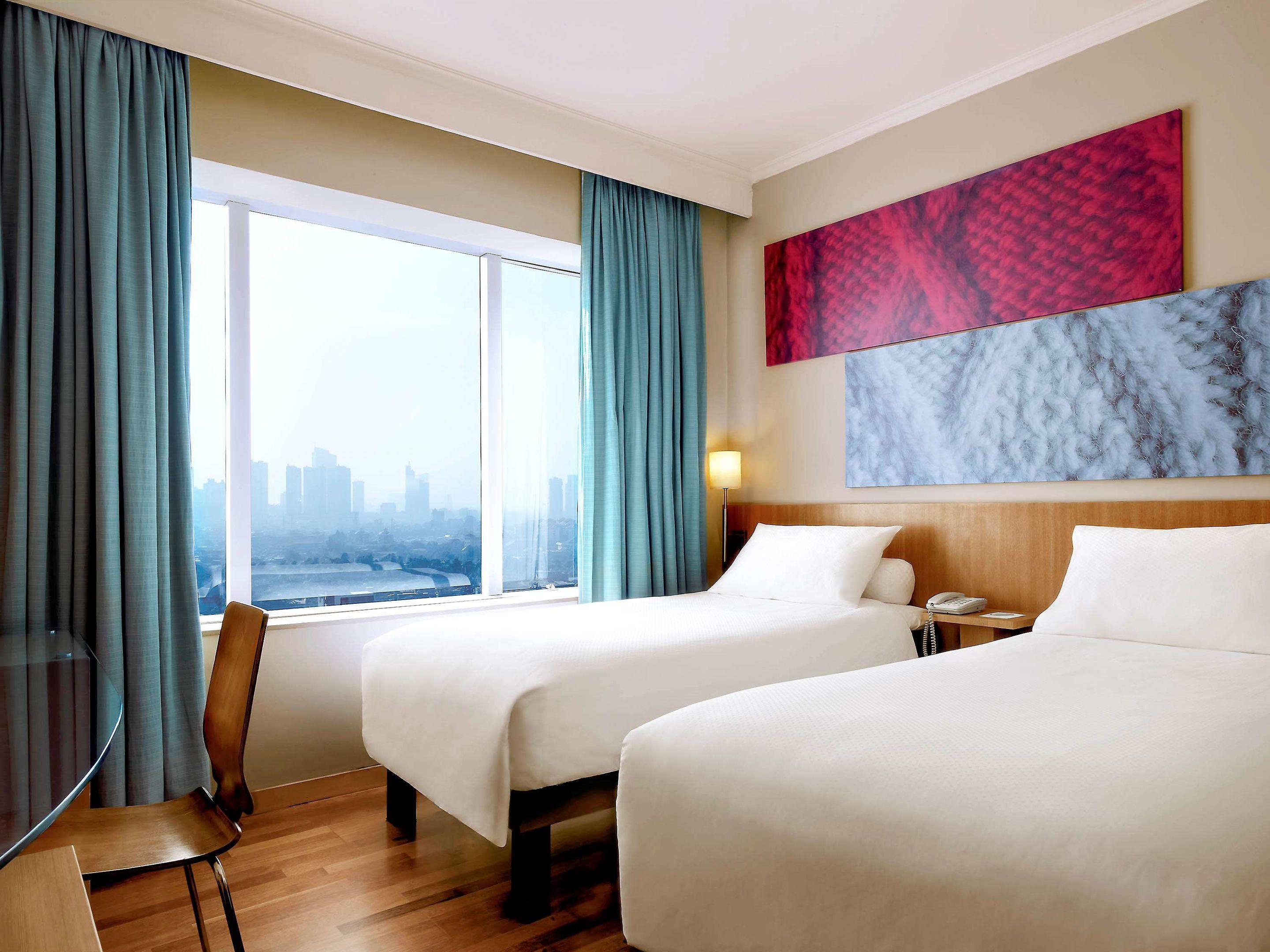 ibis Jakarta Slipi — photo 5