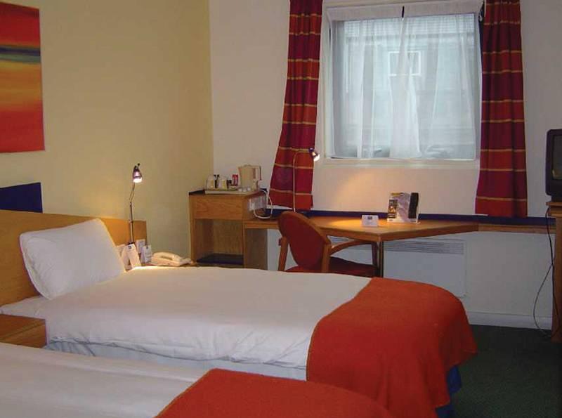 Holiday Inn Express Glasgow - City Centre Riverside — photo 4