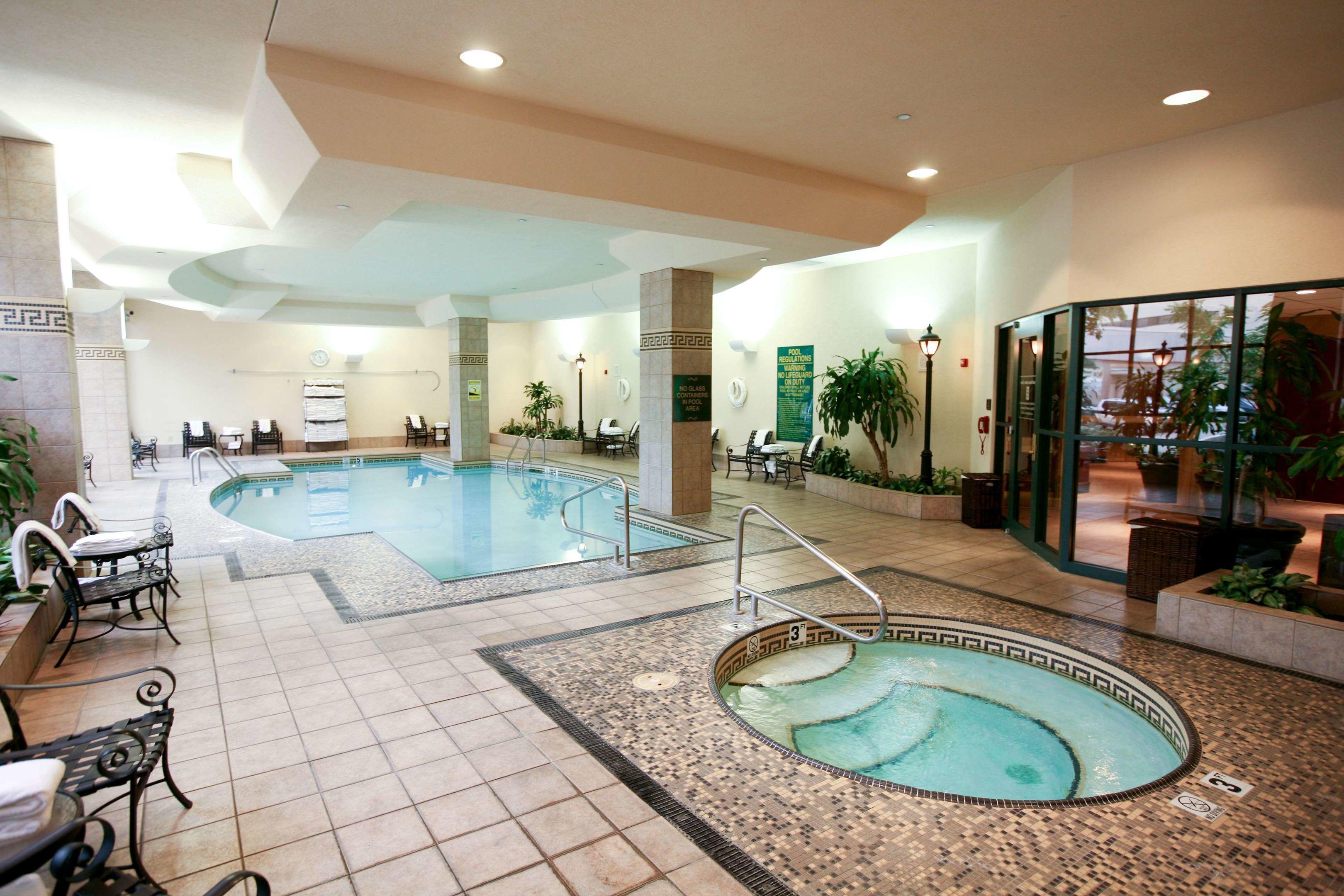 Embassy Suites Lincoln — photo 5