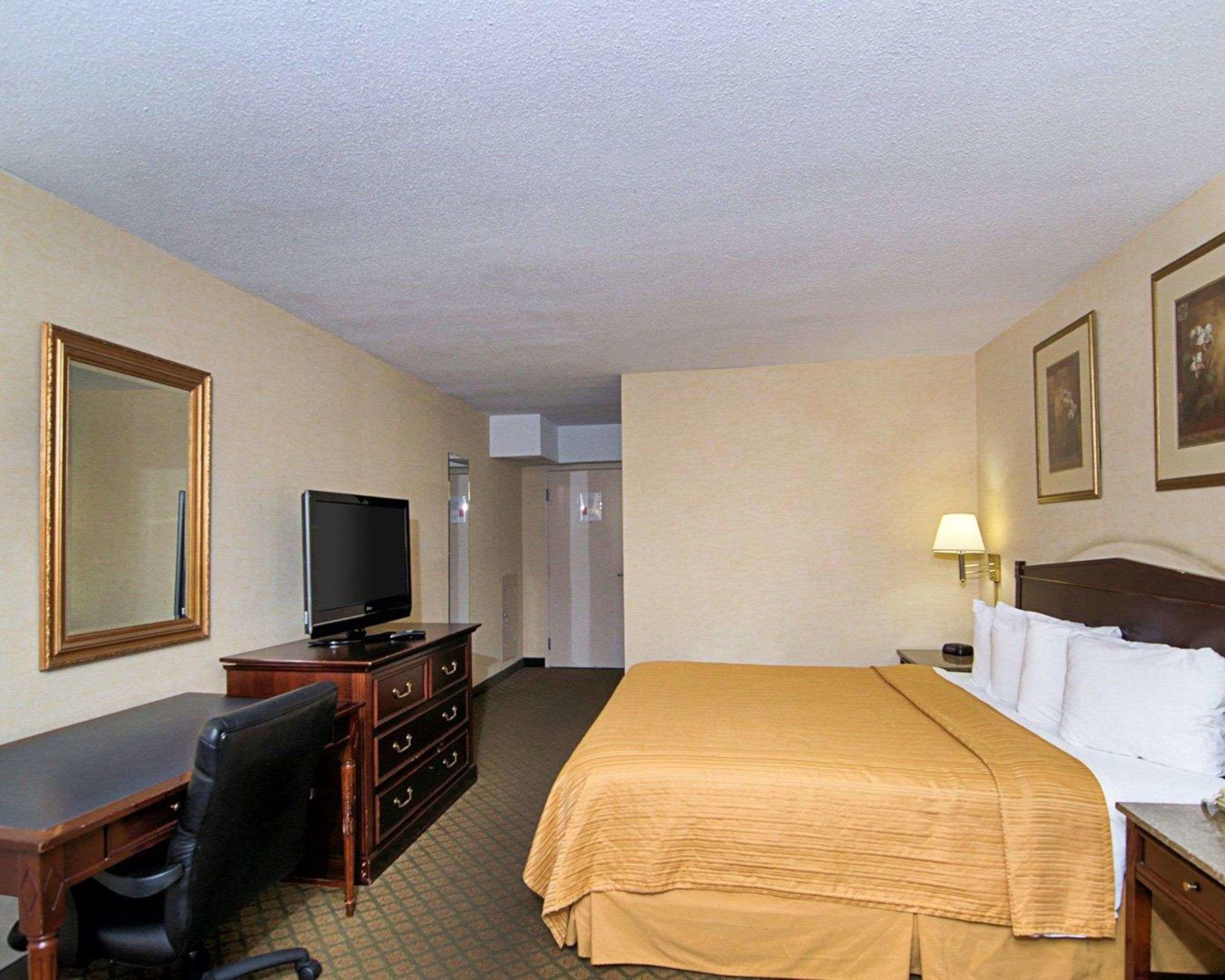 Quality Inn Shenandoah Valley — photo 4