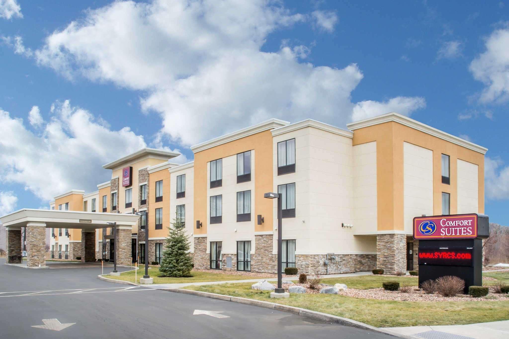 Comfort Suites Cicero — photo 4