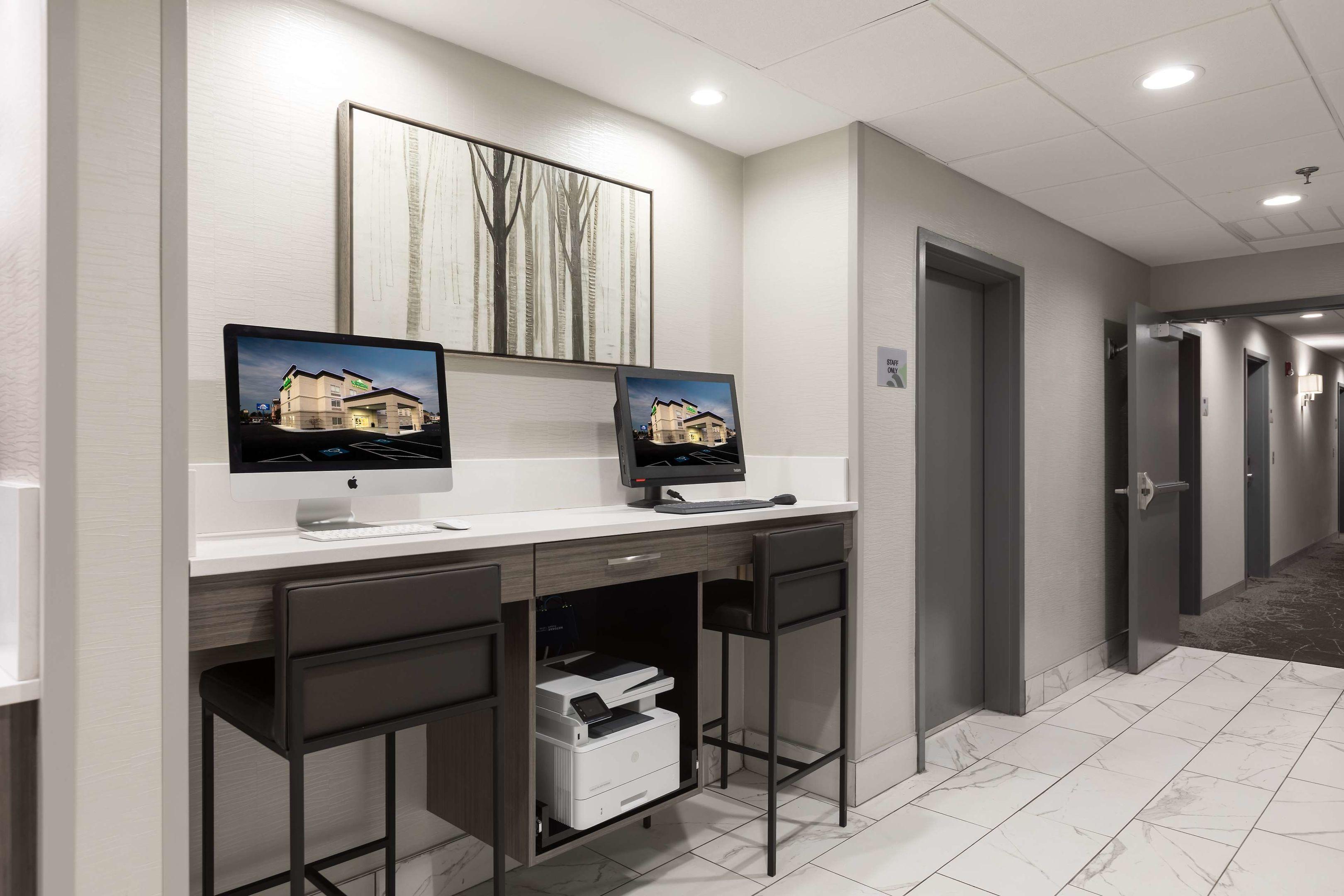 Wingate by Wyndham Augusta Washington Road — photo 4