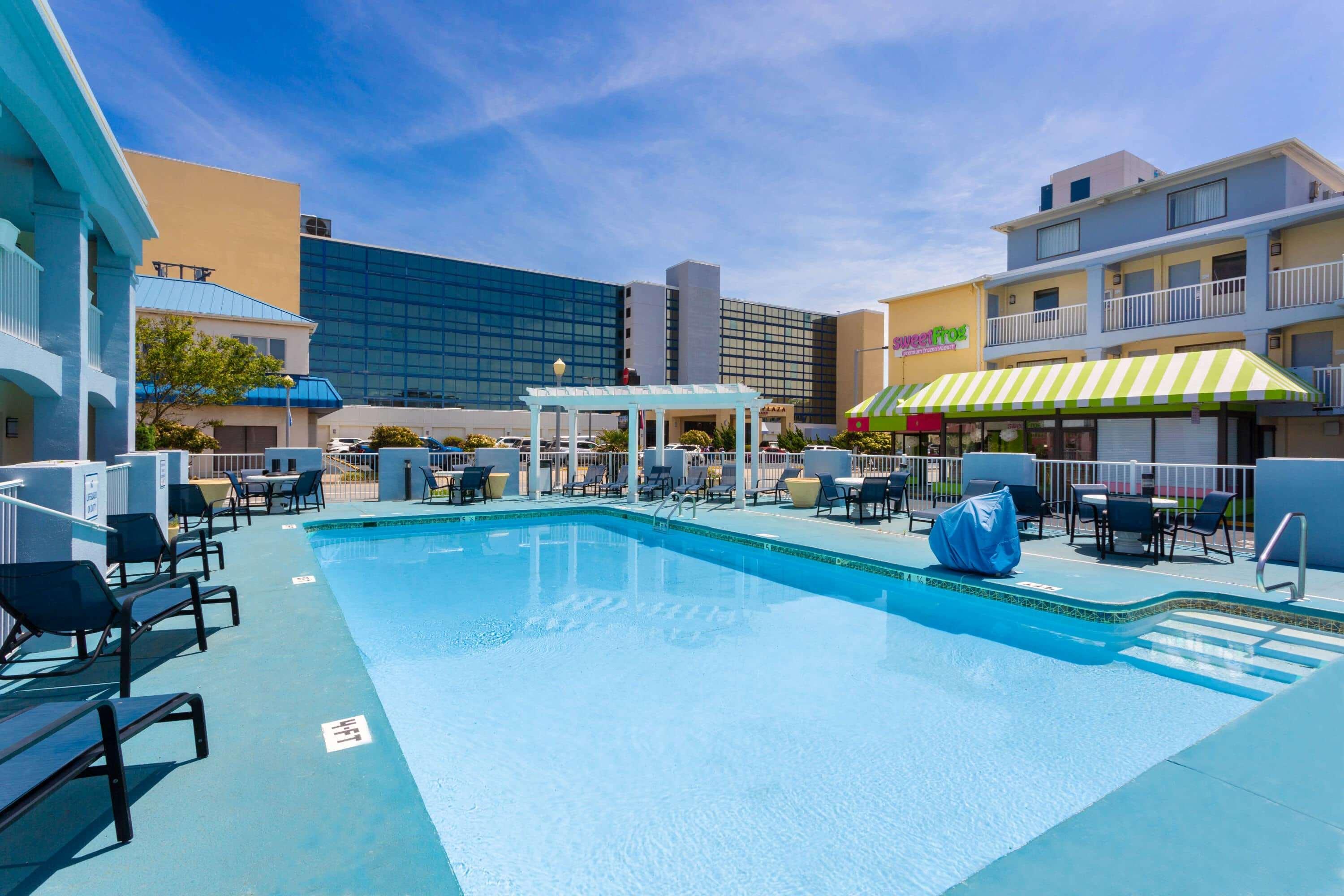 Ramada by Wyndham Virginia Beach — photo 4