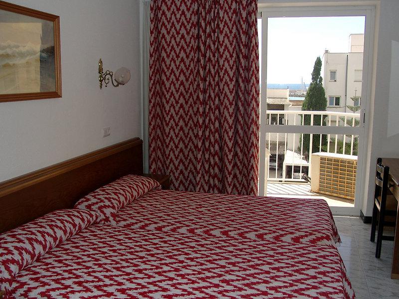 Amic Can Pastilla — photo 3