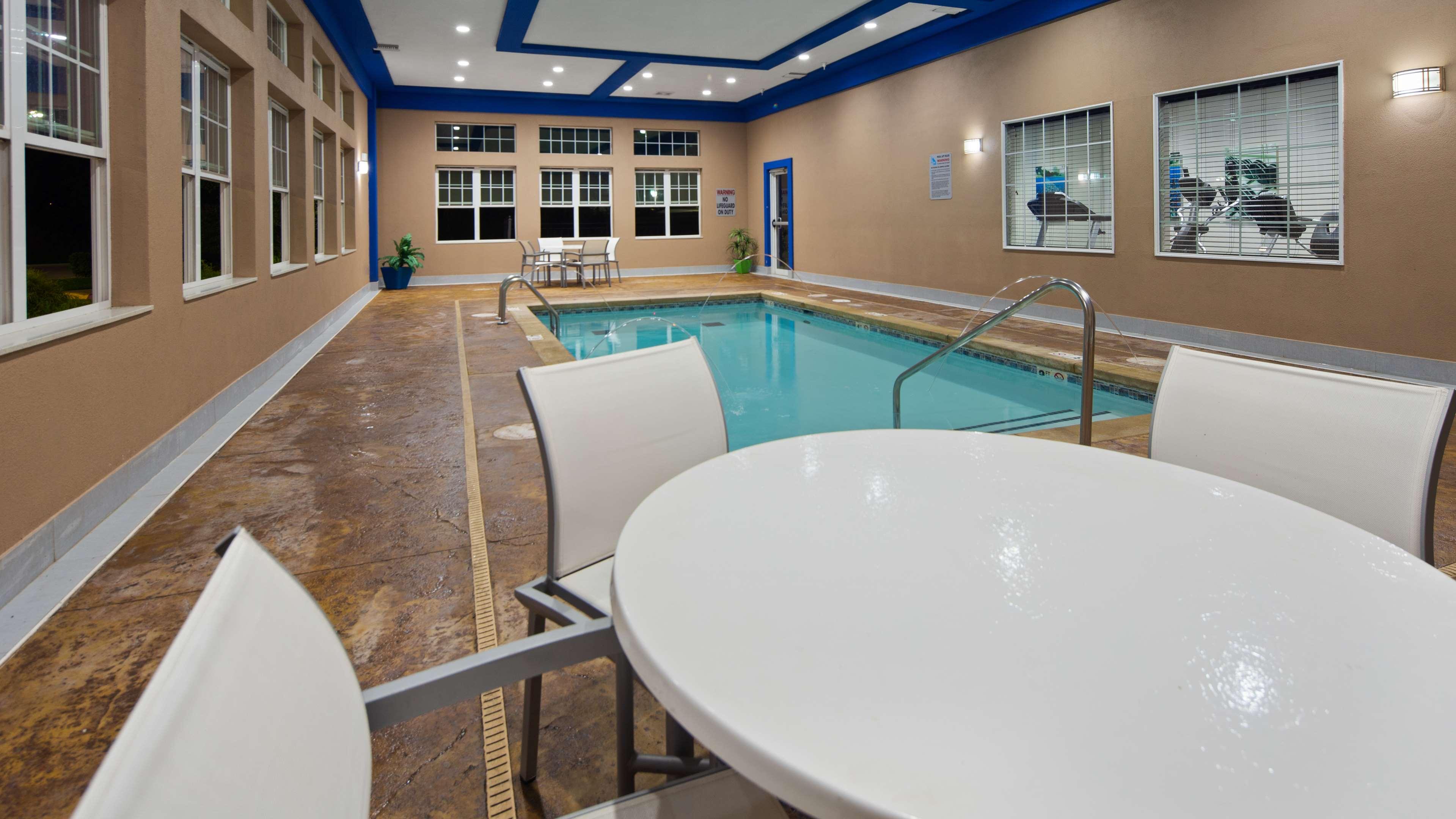 Best Western Plus The Inn & Suites at Muskogee — photo 4