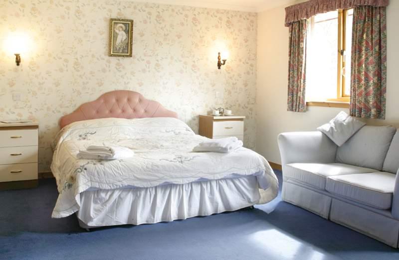 The Highlander Hotel — photo 4