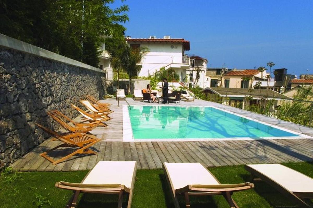 Marina 10 Boutique & Design Hotel — photo 5