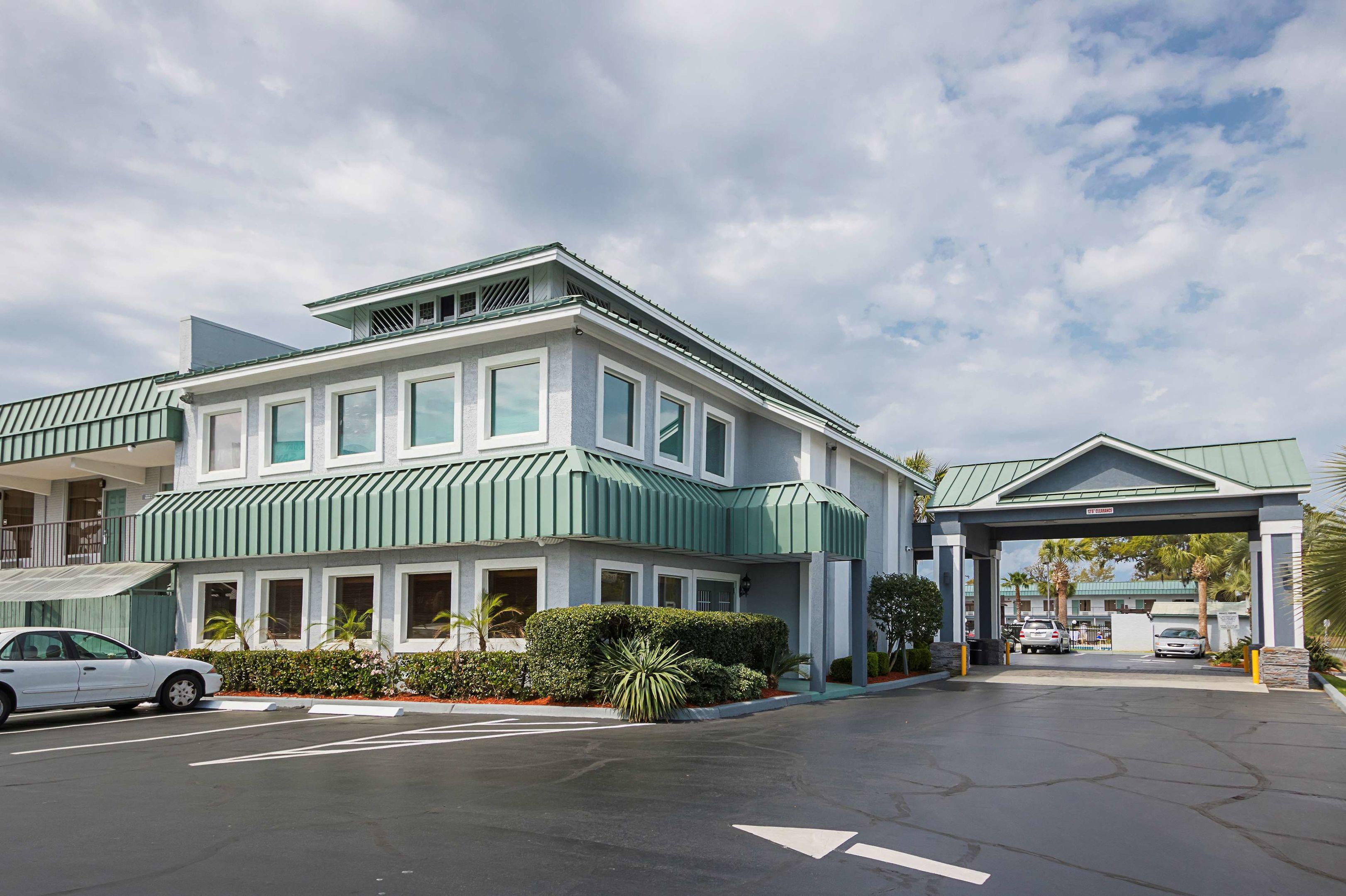 Best Western Central Inn — photo 4