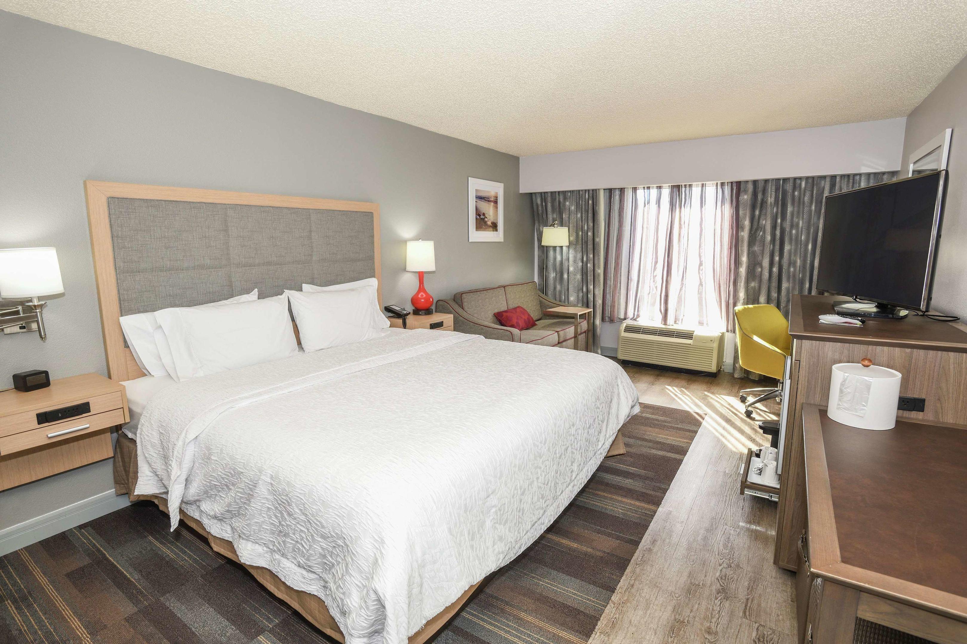 Hampton Inn Jacksonville East Regency Square — photo 4
