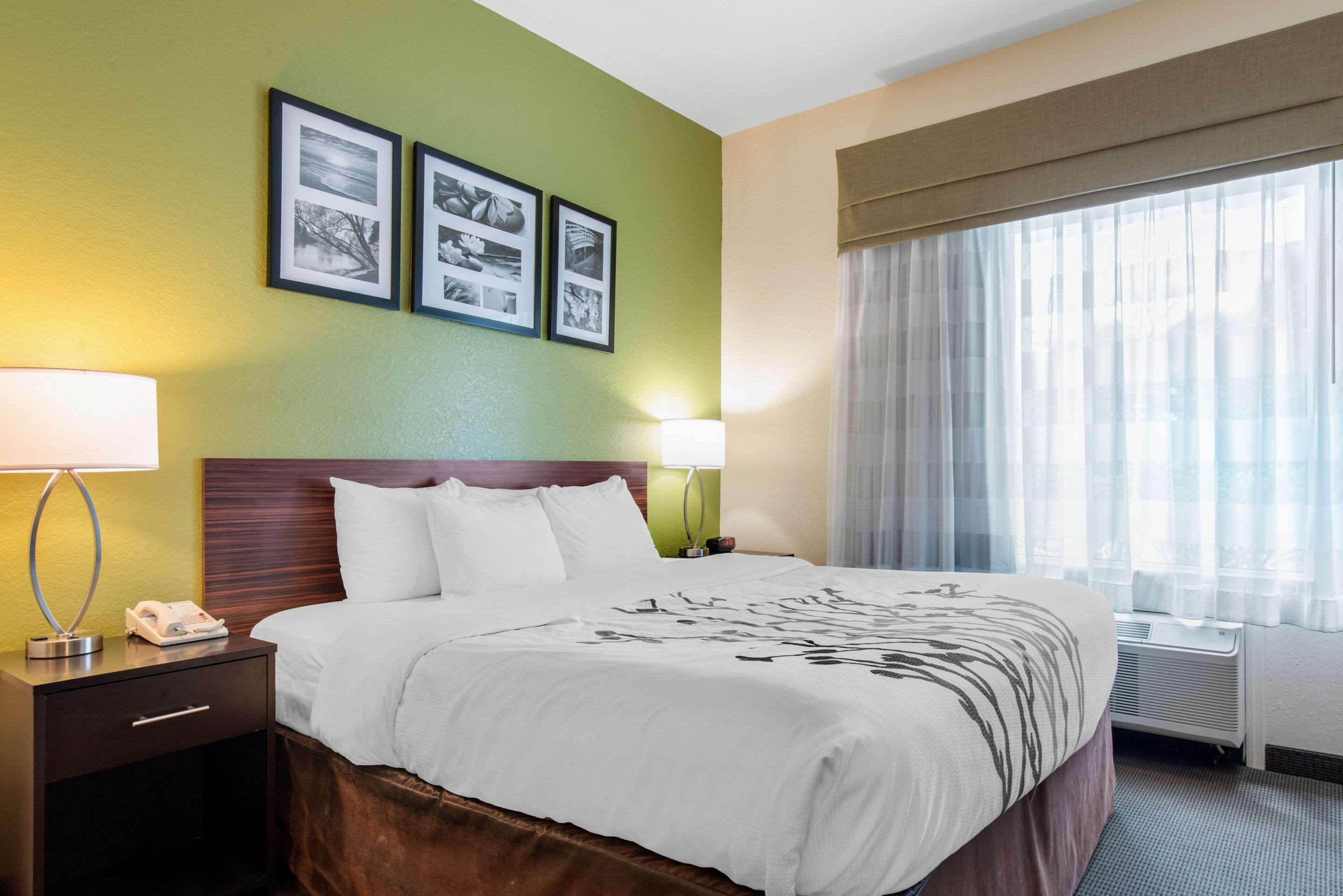 Sleep Inn & Suites — photo 5