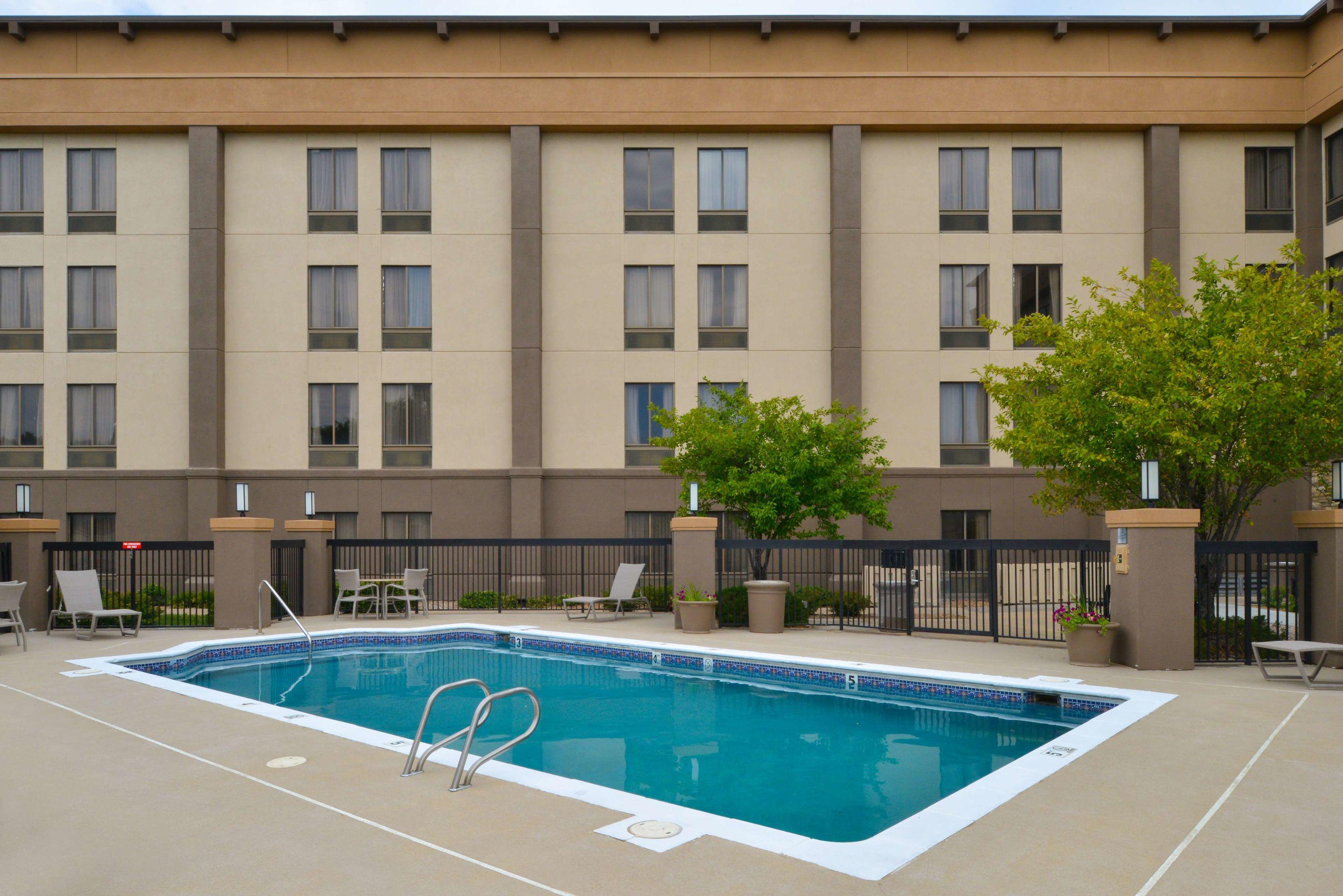 Best Western Plus Wichita West Airport Inn — photo 4