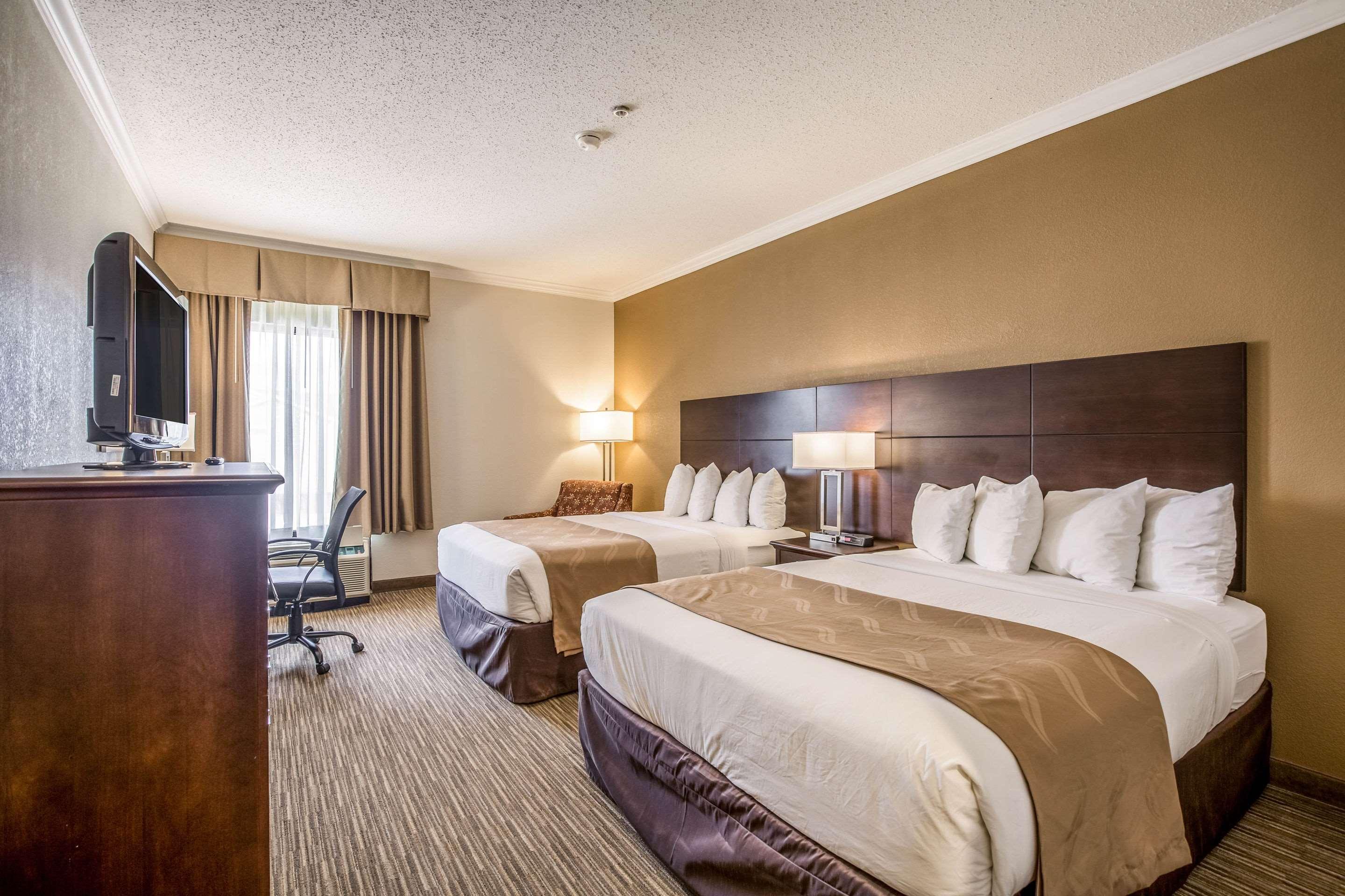 Quality Inn & Suites Seabrook-NASA-Kemah — photo 5