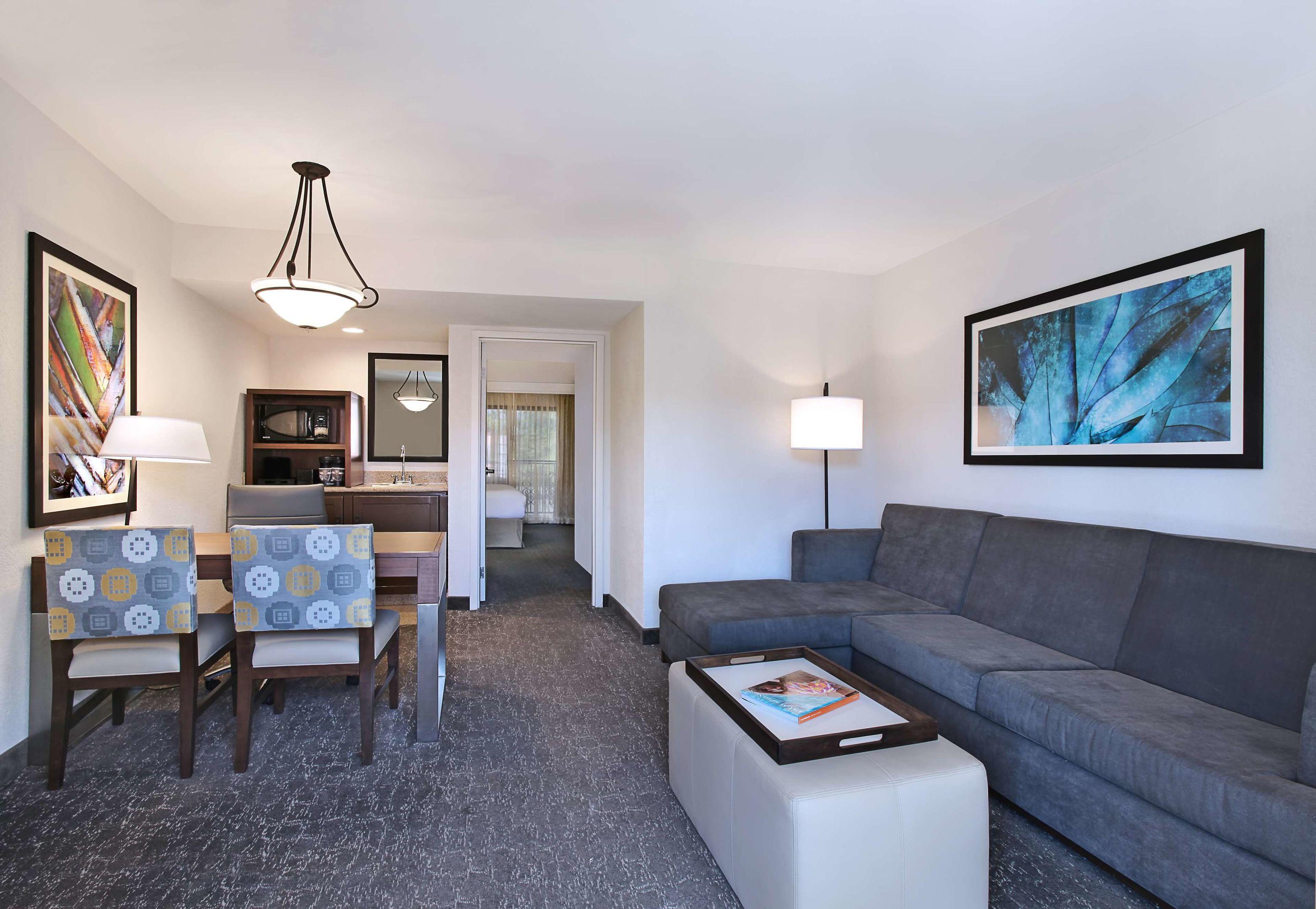 Embassy Suites by Hilton Palm Desert — photo 4