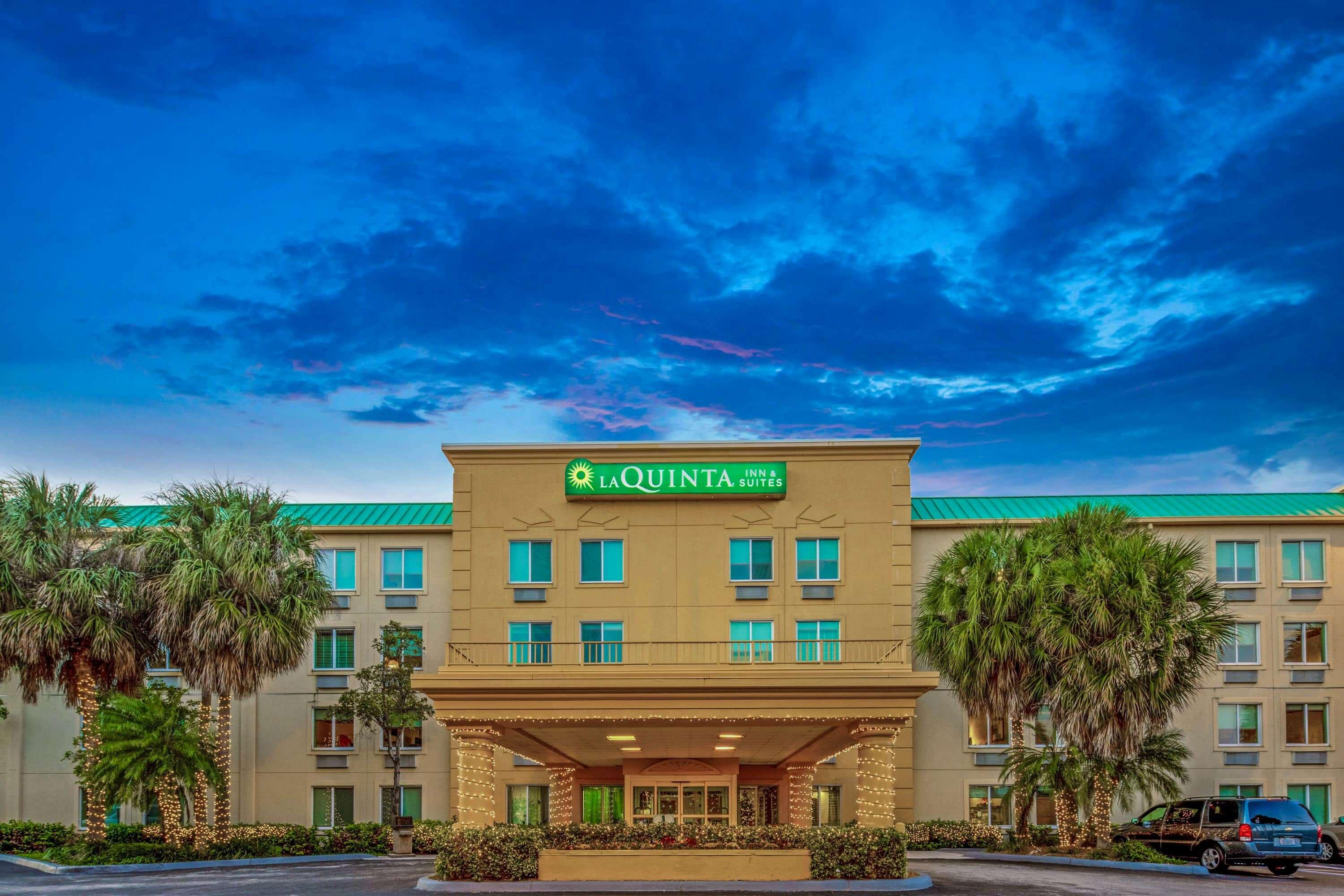 La Quinta Inn & Suites Miami Cutler Ridge — photo 3