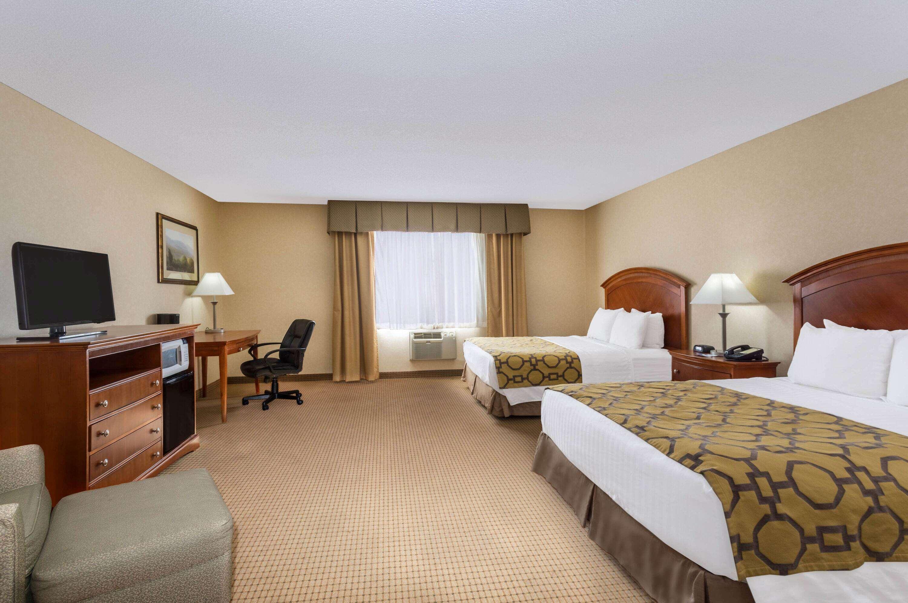 Baymont by Wyndham Fort Morgan — photo 5