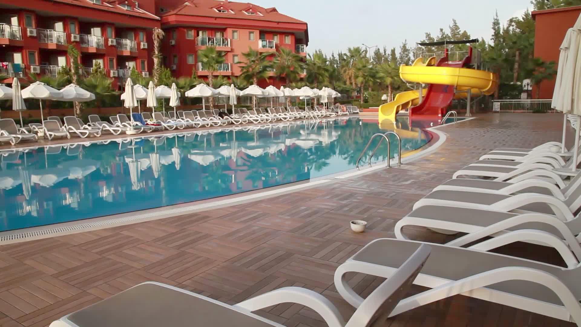 Club Side Coast Hotel — photo 4