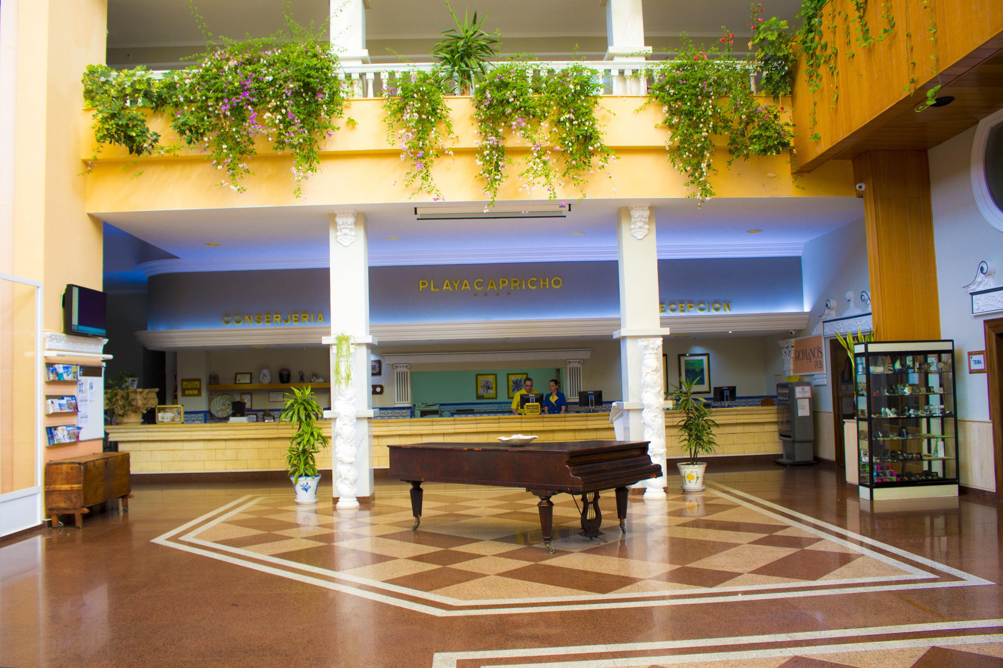 Playacapricho Hotel — photo 4