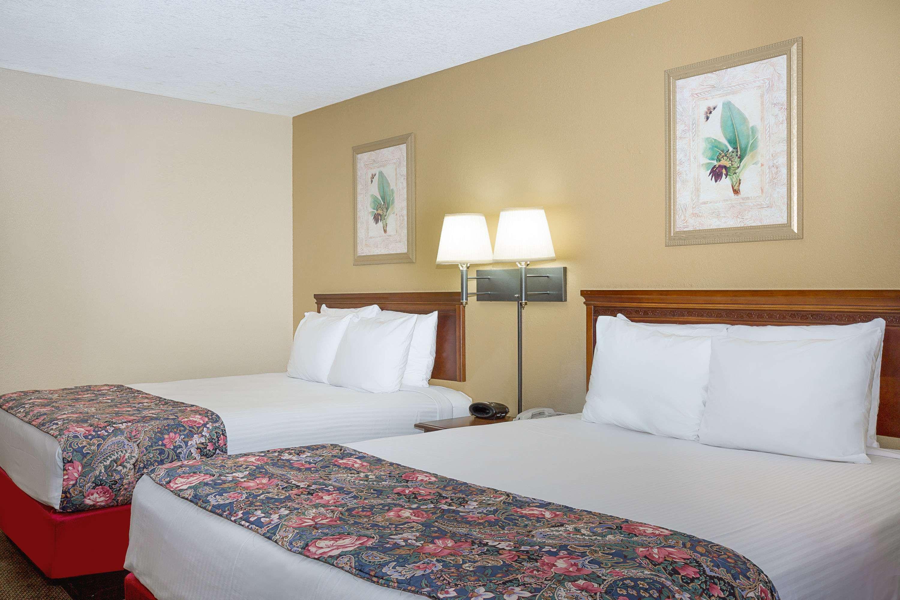 Days Inn Galleria-Birmingham — photo 4
