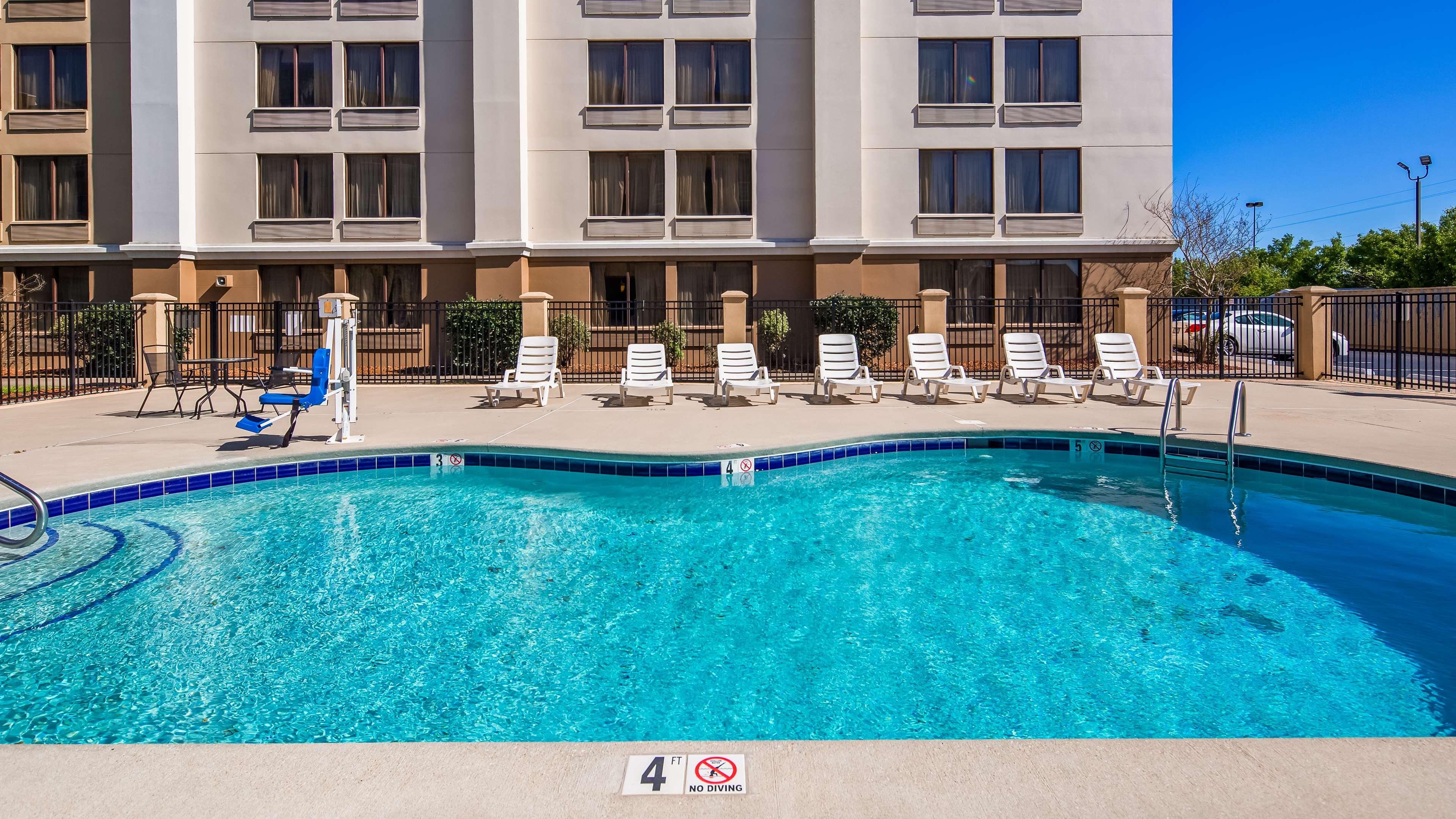 SureStay Plus Hotel by Best Western Jacksonville — photo 4