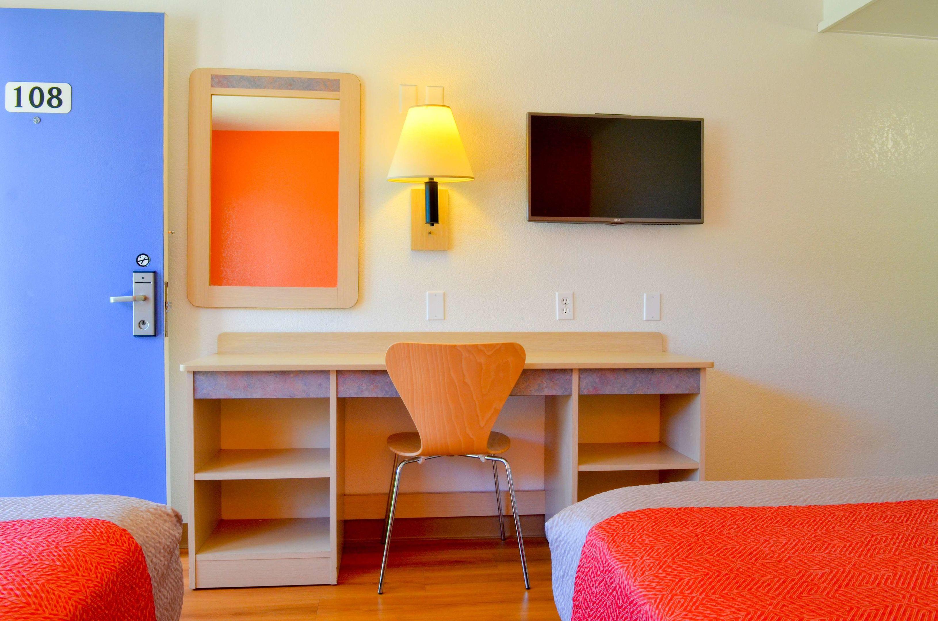 Motel 6 Santa Nella - Los Banos — photo 5