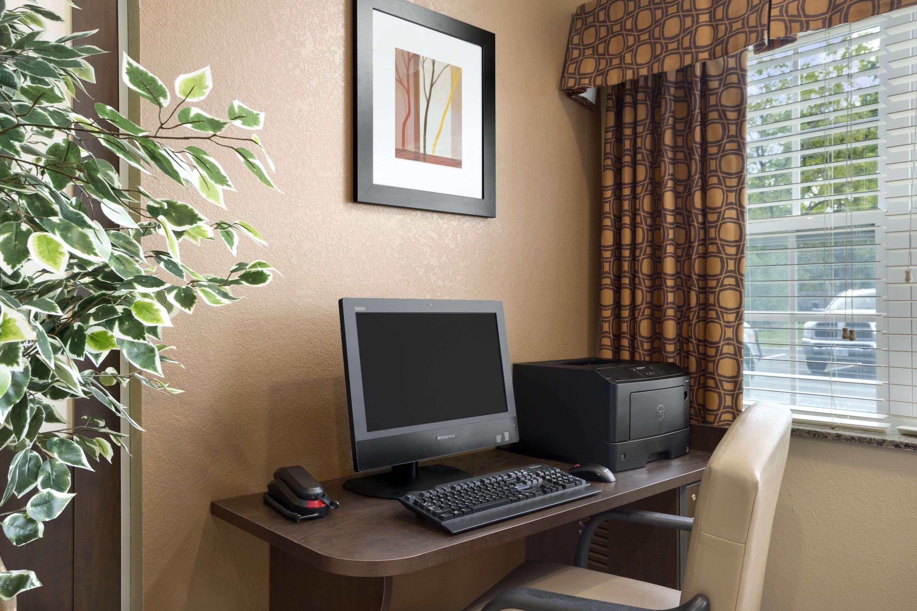 Microtel Inn & Suites by Wyndham Carrollton — photo 5