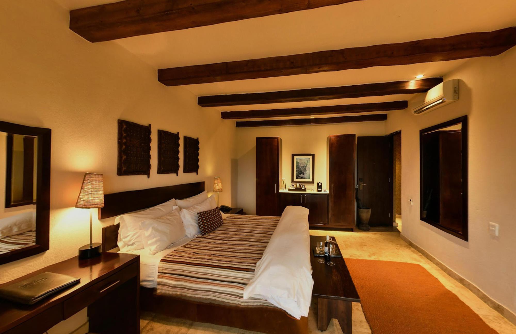 River Lodge — photo 2