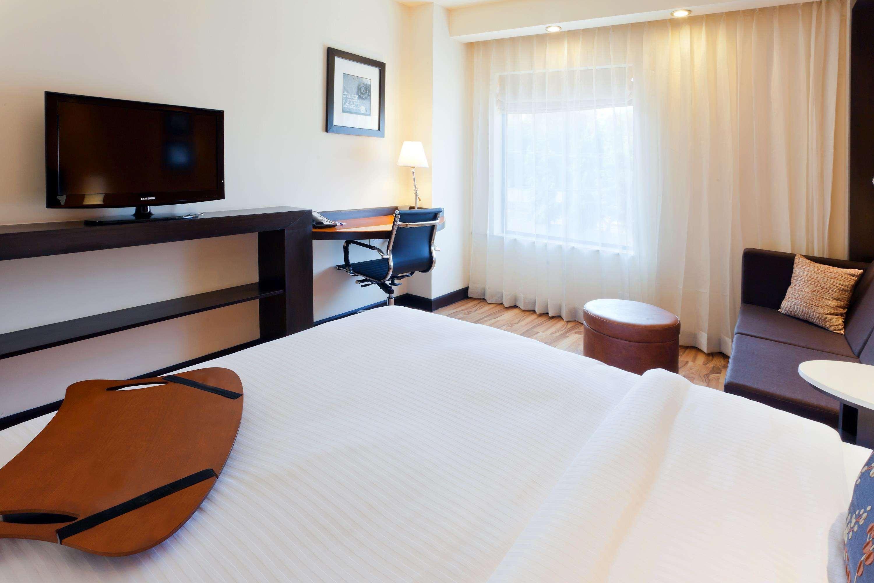Hampton Vadodara Alkapuri — photo 5