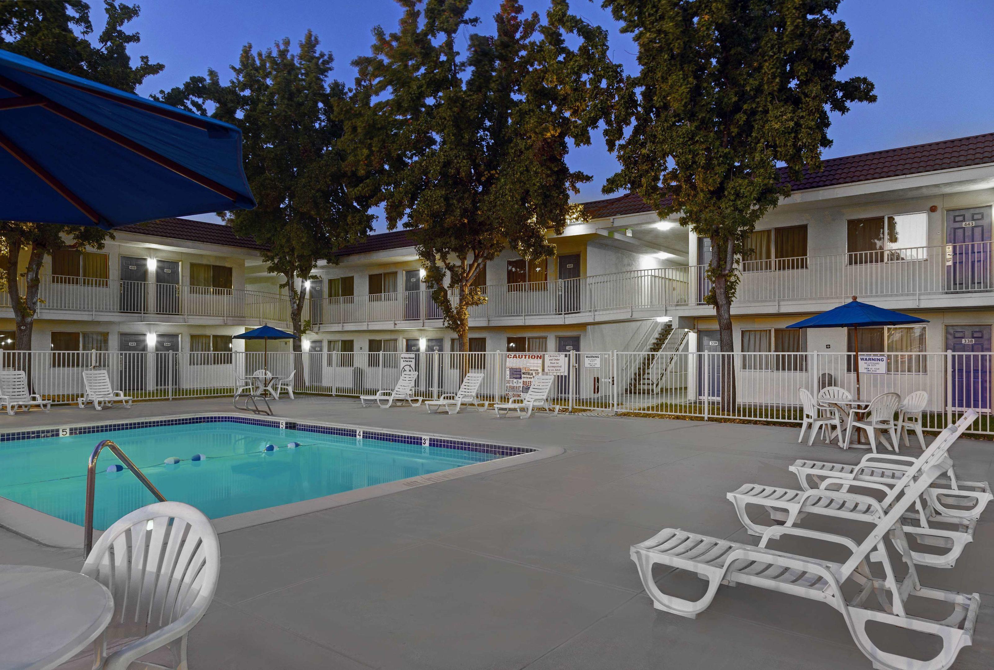 Motel 6 San Jose South — photo 5