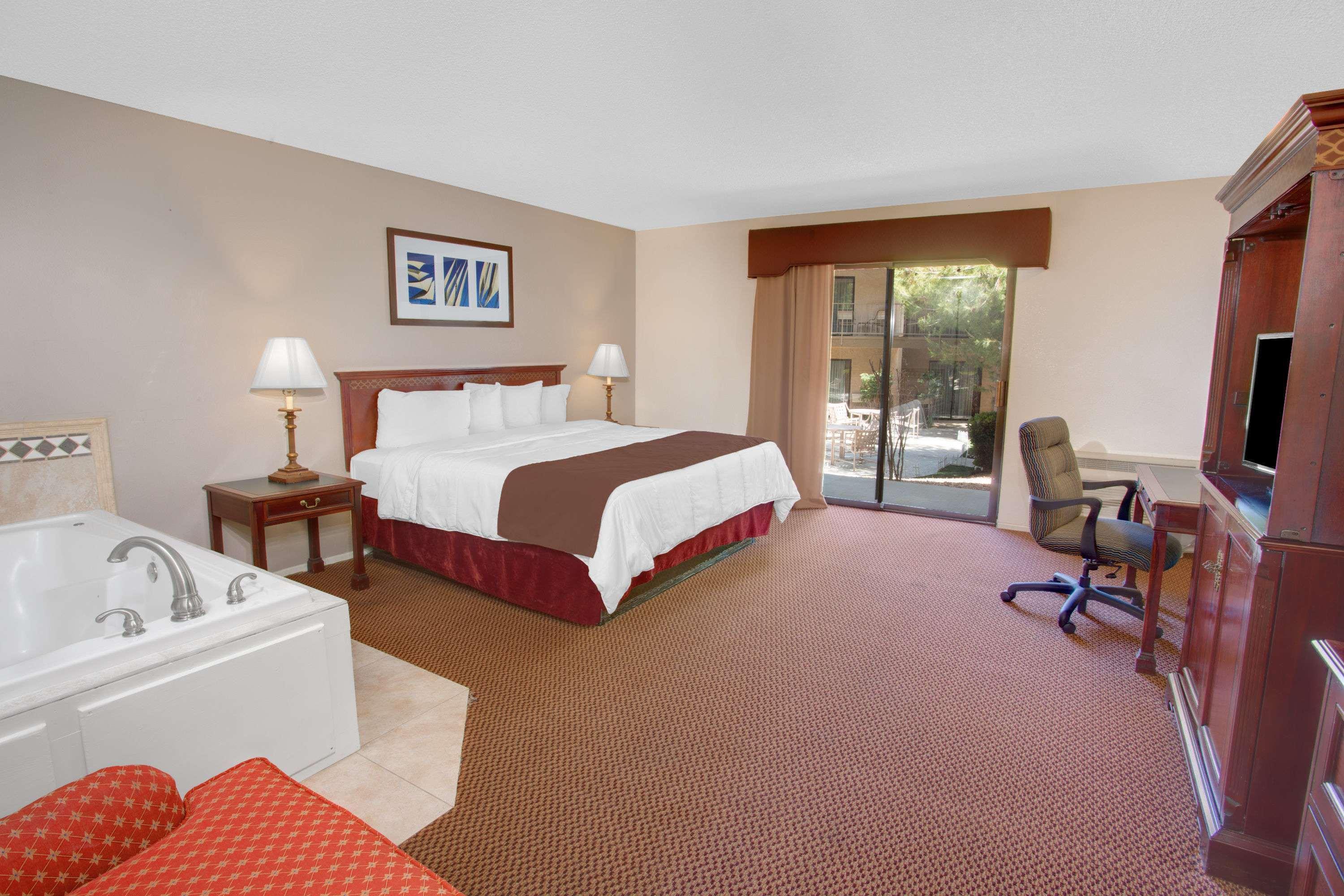 Travelodge Yucca Valley — photo 4