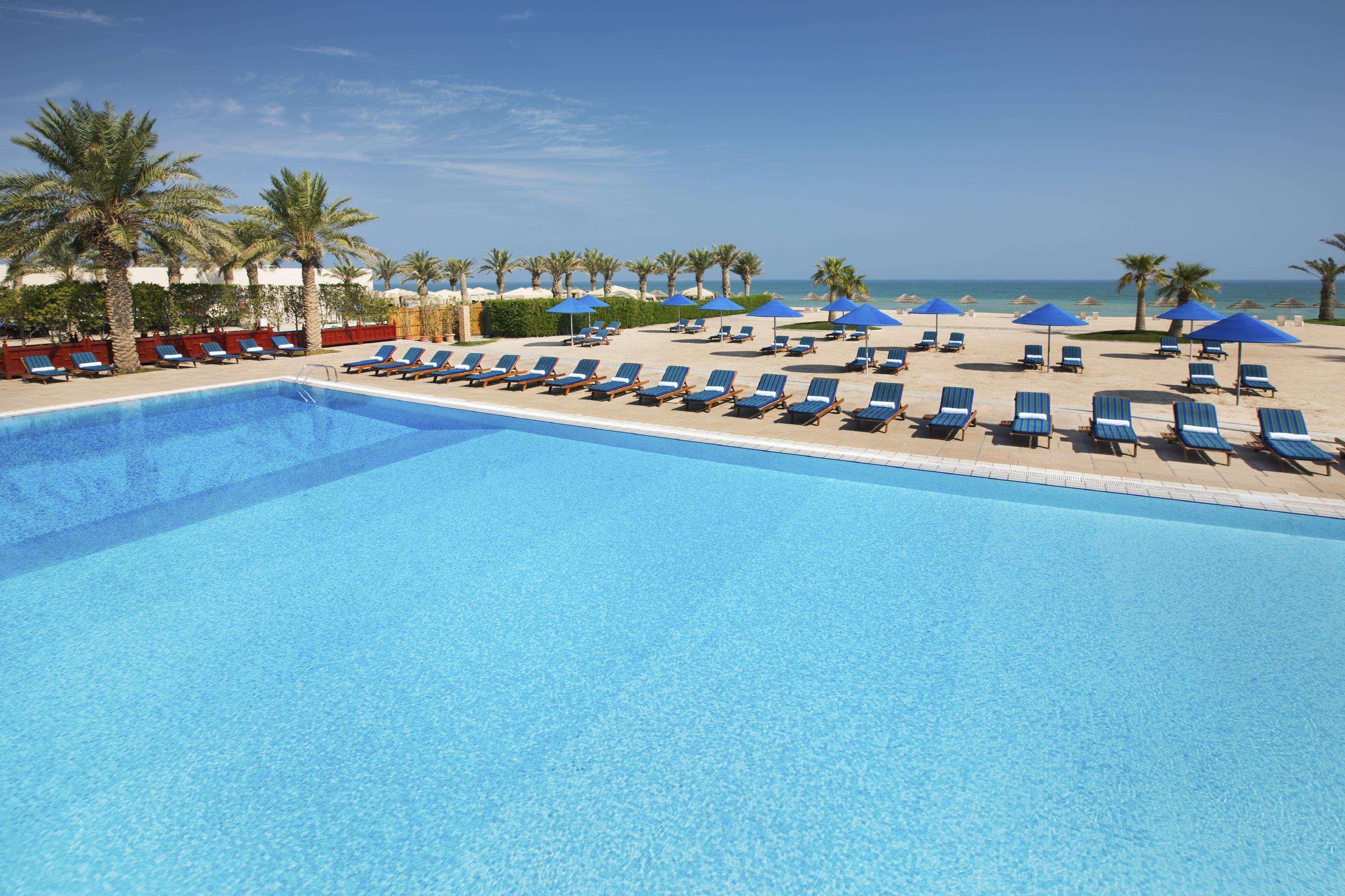 Hilton Kuwait Resort — photo 4
